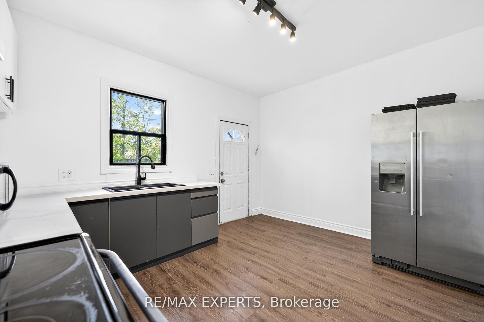 Photo 14 of 99 Leeming Street, Hamilton, Landsdale — HOMEH