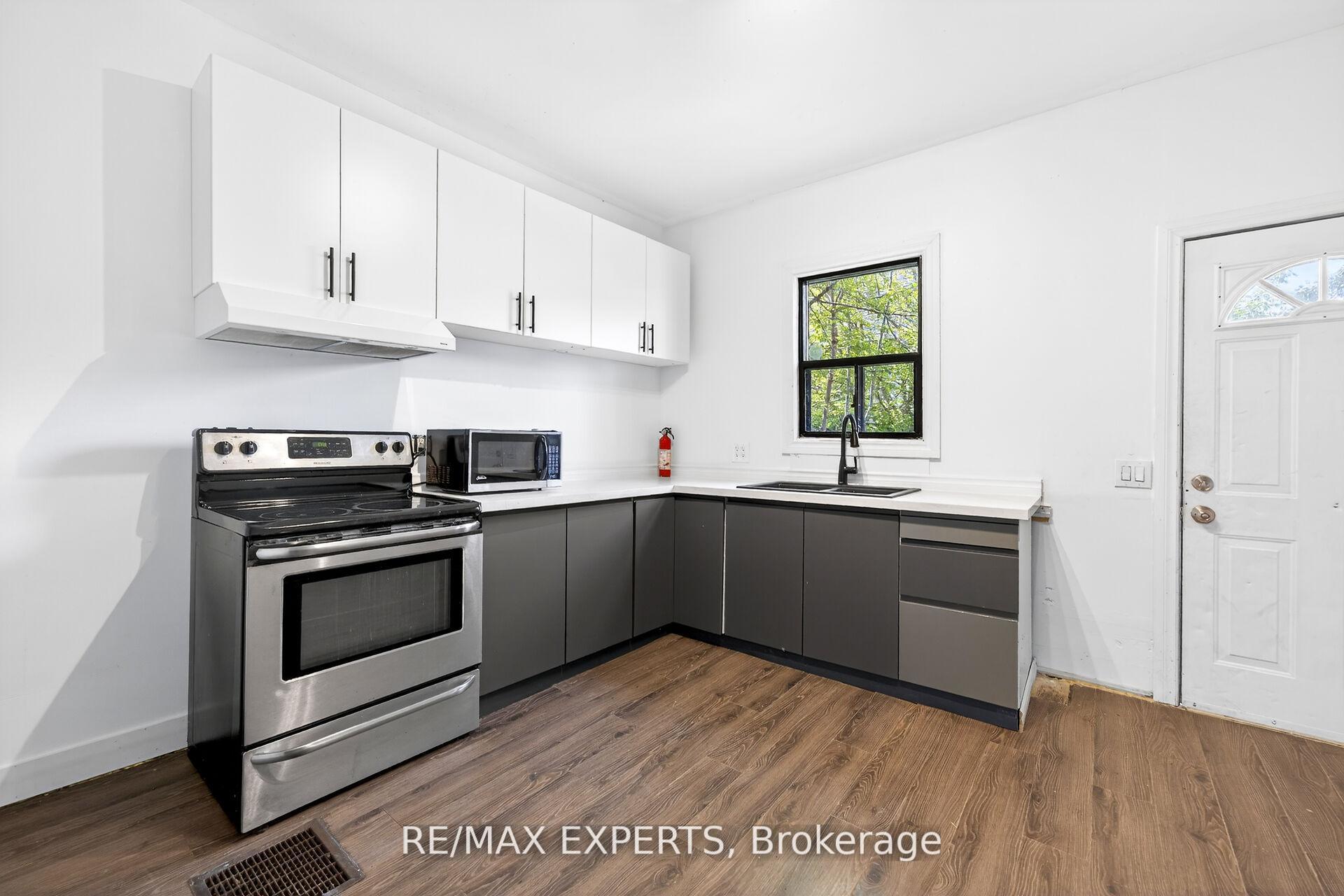 Photo 16 of 99 Leeming Street, Hamilton, Landsdale — HOMEH