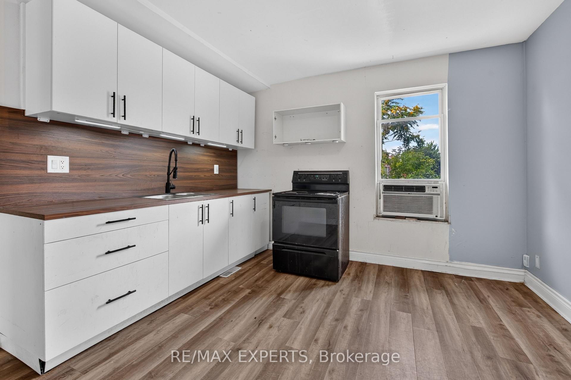 Photo 19 of 99 Leeming Street, Hamilton, Landsdale — HOMEH