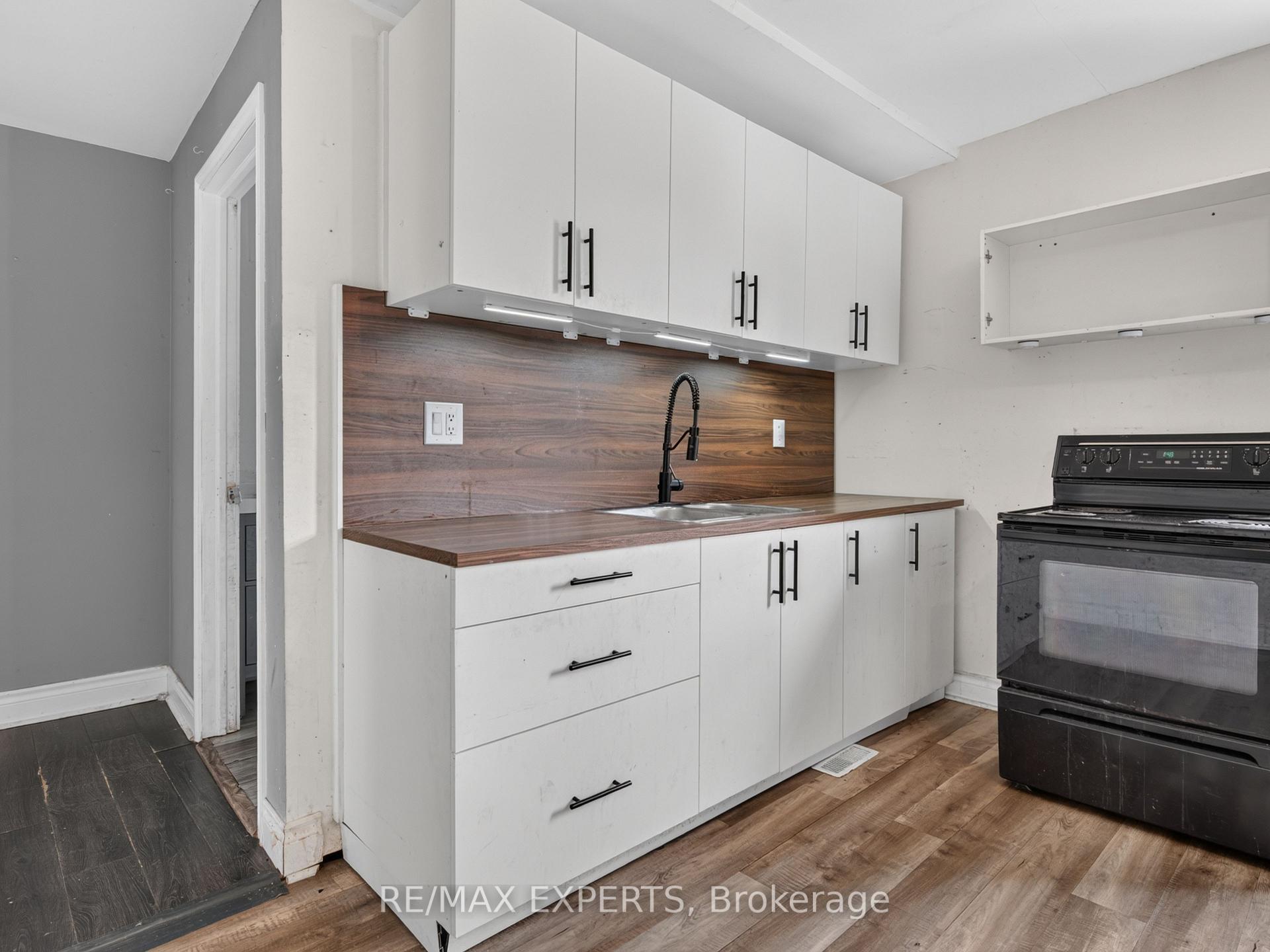 Photo 20 of 99 Leeming Street, Hamilton, Landsdale — HOMEH