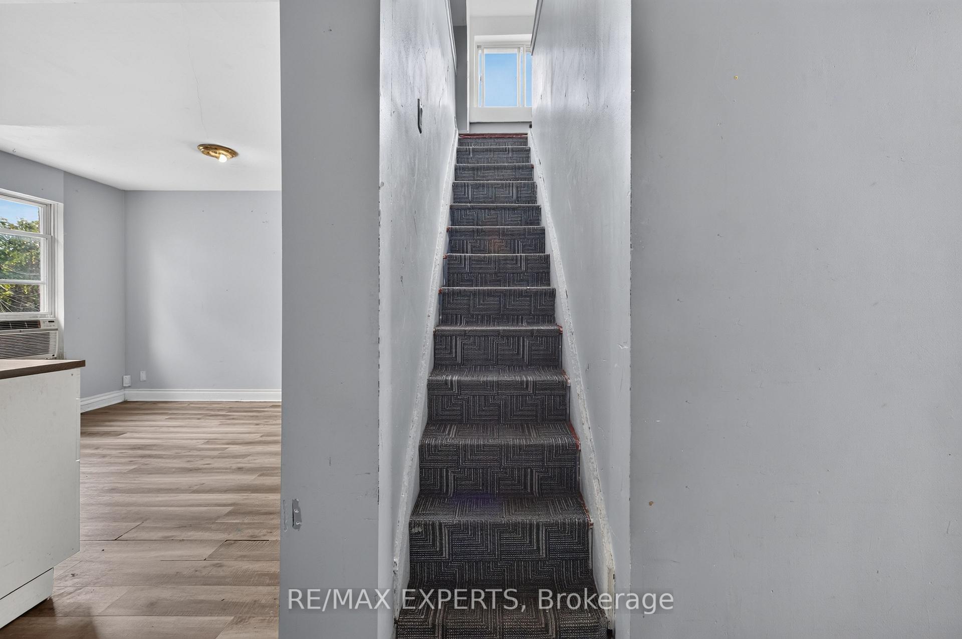 Photo 29 of 99 Leeming Street, Hamilton, Landsdale — HOMEH