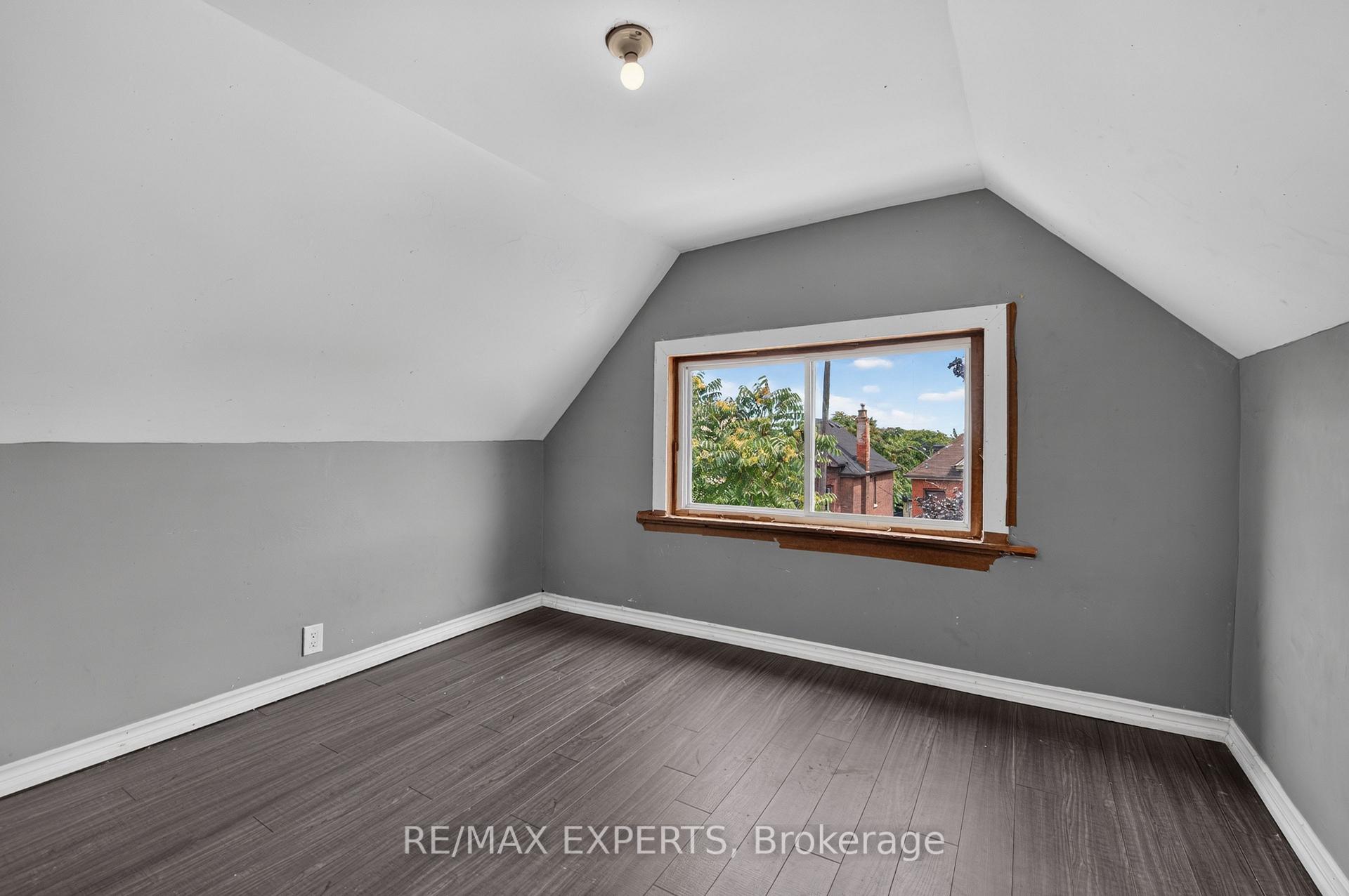 Photo 34 of 99 Leeming Street, Hamilton, Landsdale — HOMEH