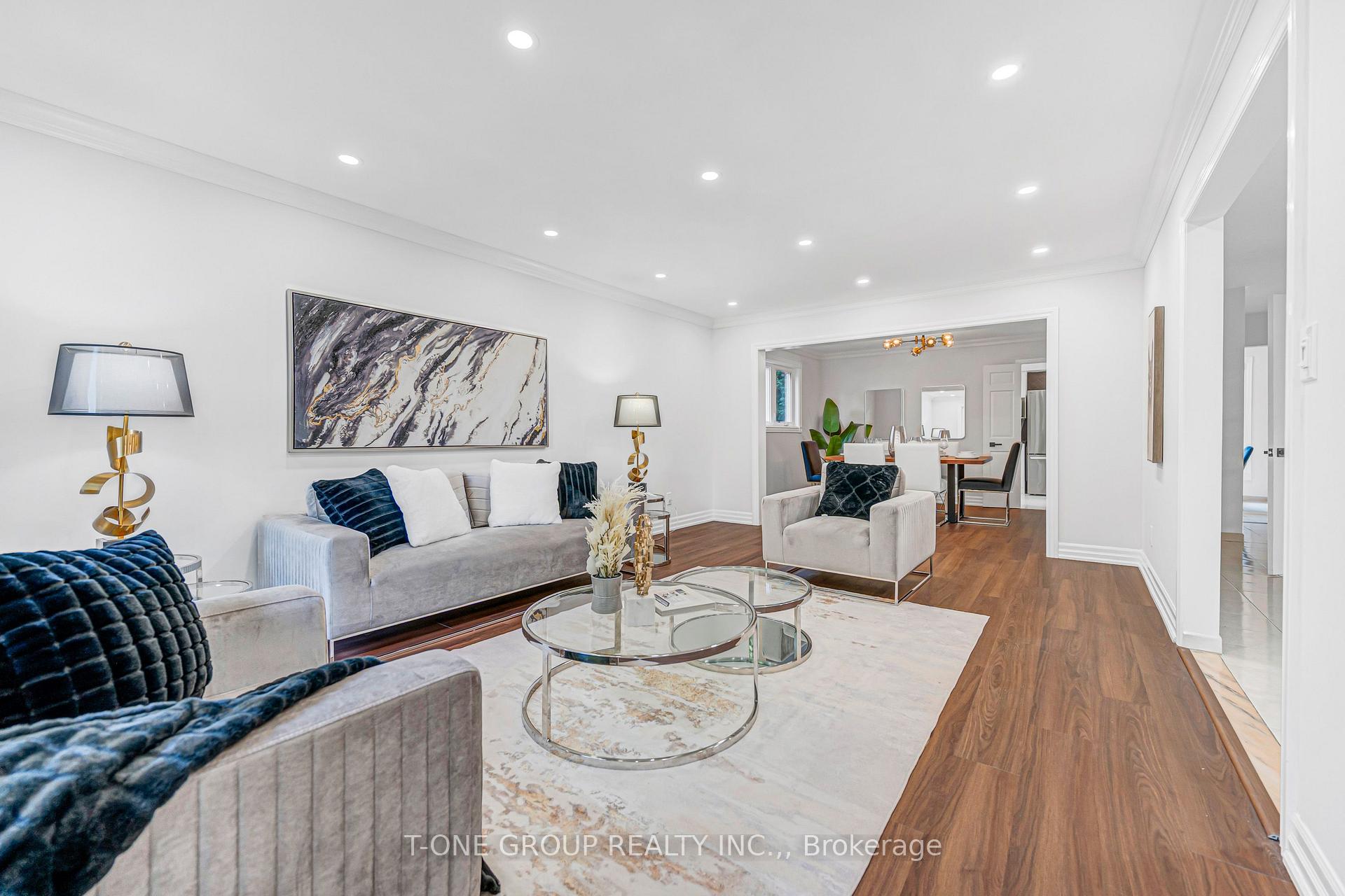 Photo 5 of 63 Hobart Drive, North York, Don Valley Village — HOMEH