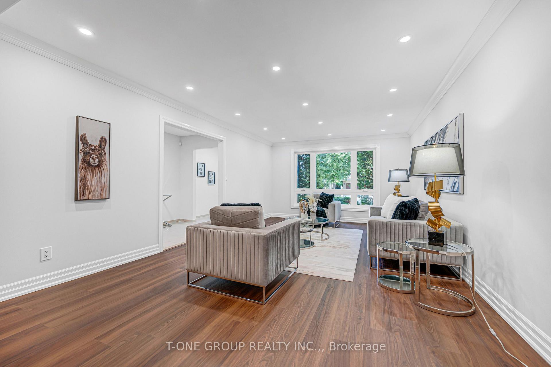 Photo 6 of 63 Hobart Drive, North York, Don Valley Village — HOMEH