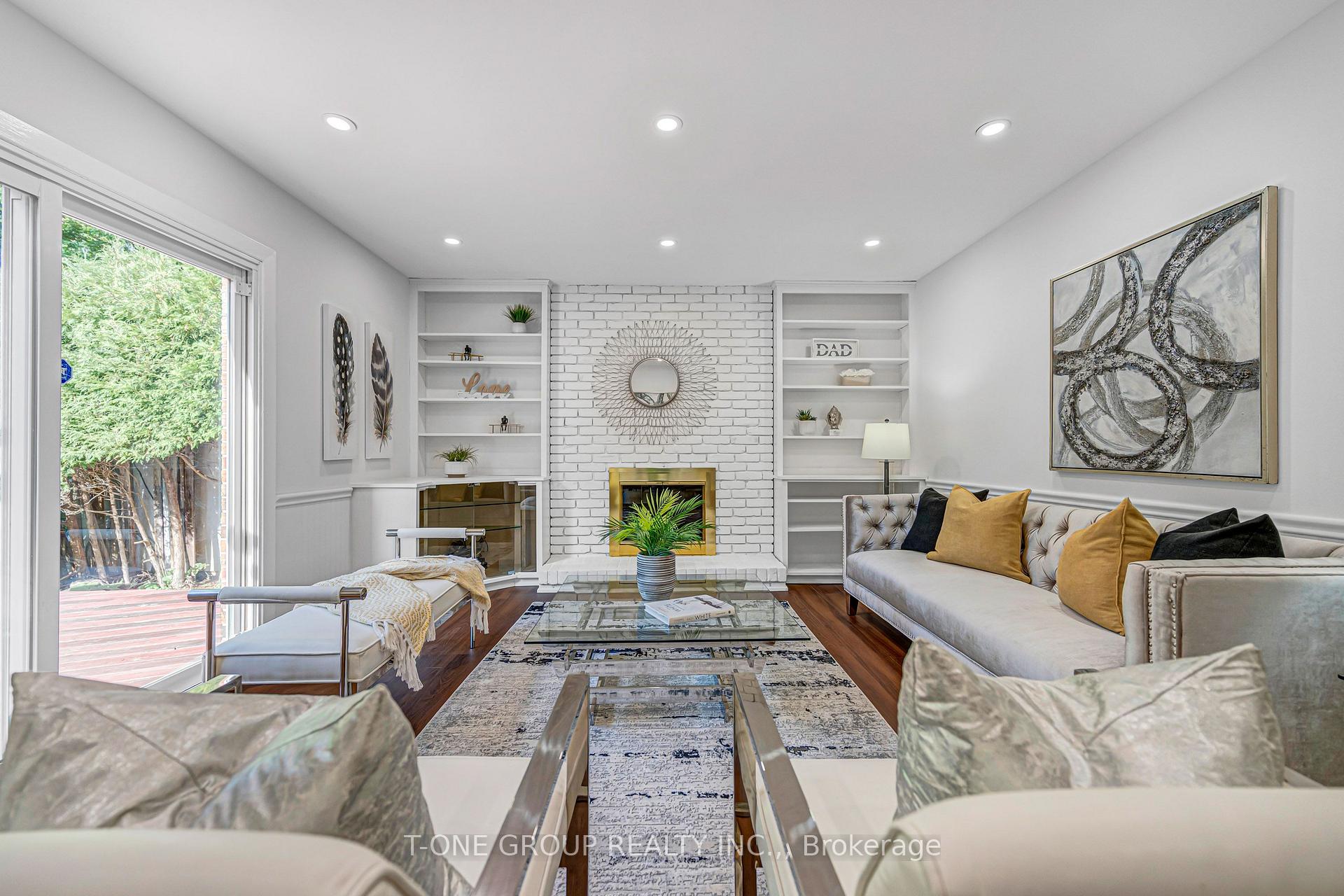 Photo 8 of 63 Hobart Drive, North York, Don Valley Village — HOMEH