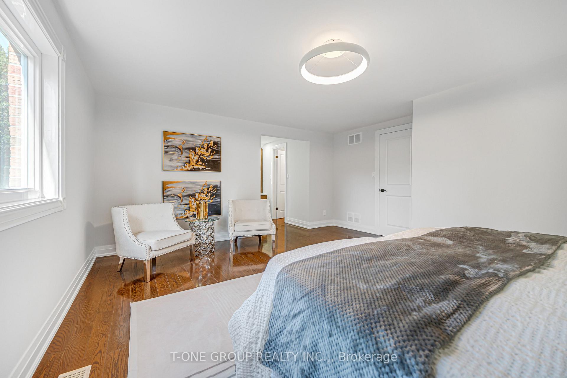 Photo 16 of 63 Hobart Drive, North York, Don Valley Village — HOMEH