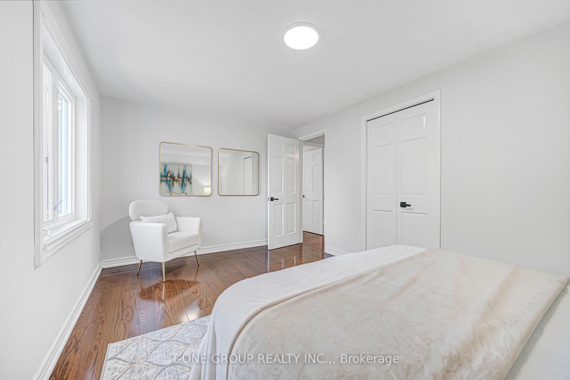 Photo 17 of 63 Hobart Drive, North York, Don Valley Village — HOMEH