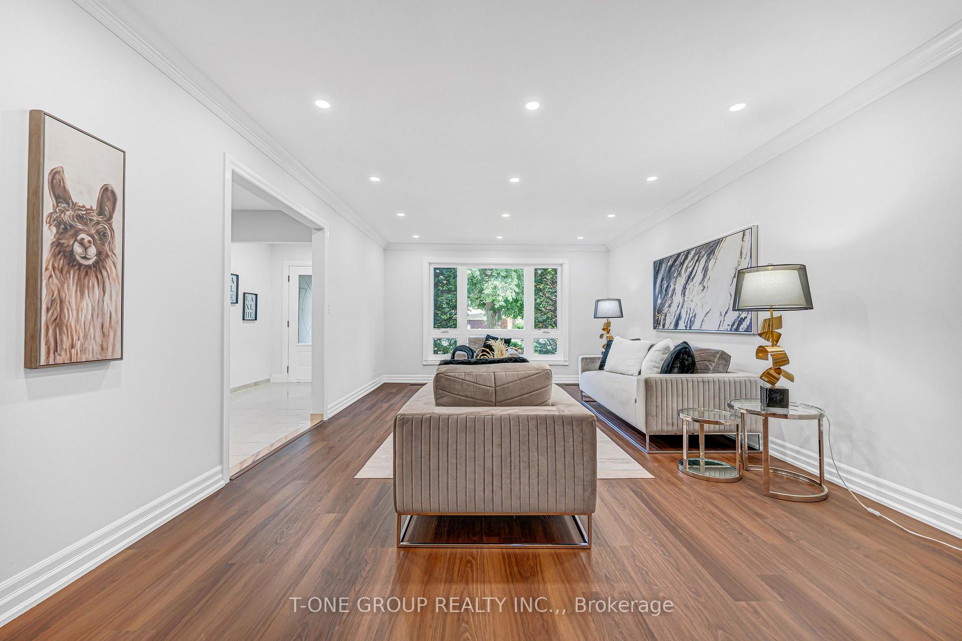 Photo 40 of 63 Hobart Drive, North York, Don Valley Village — HOMEH