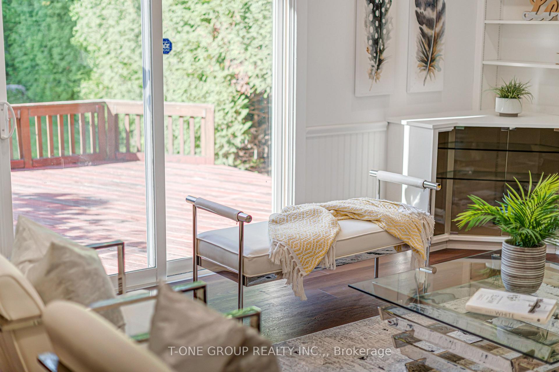 Photo 15 of 63 Hobart Drive, North York, Don Valley Village — HOMEH
