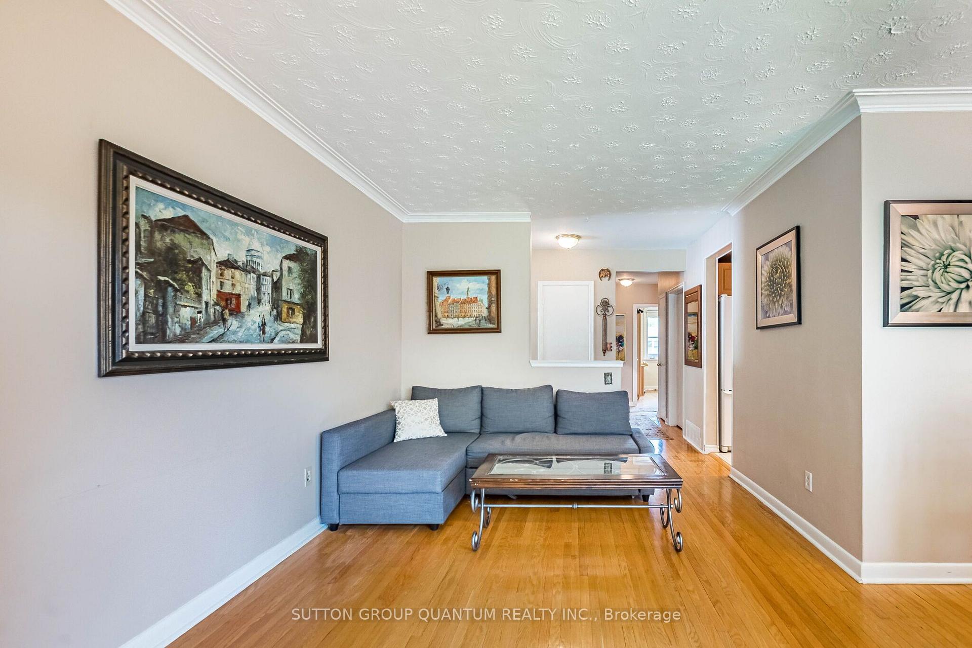 Photo 12 of 1293 Daimler Road, Mississauga, Clarkson — HOMEH