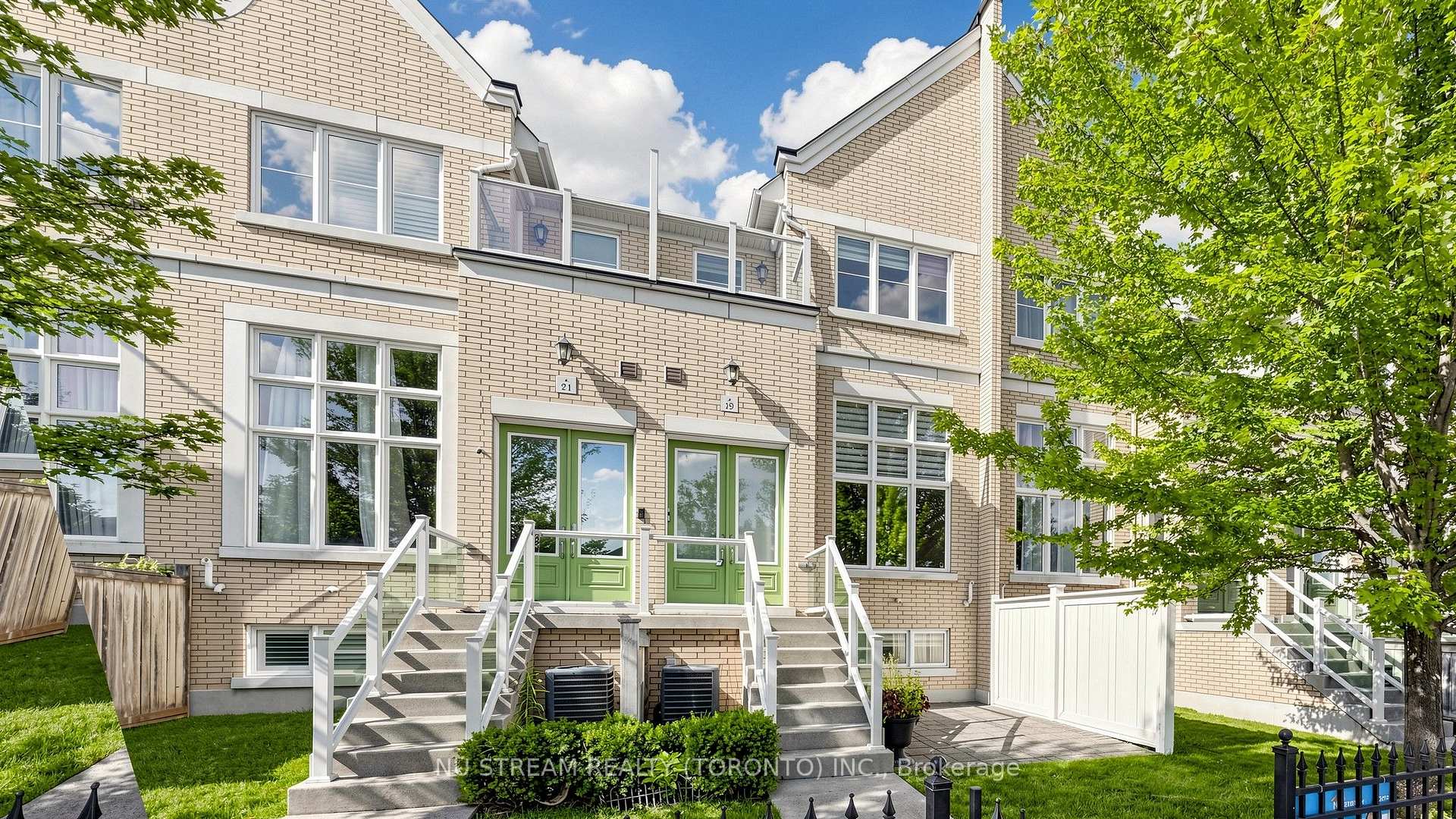 Photo 1 of Unit 15, 19 Maytime Way, Markham, Cathedraltown — HOMEH