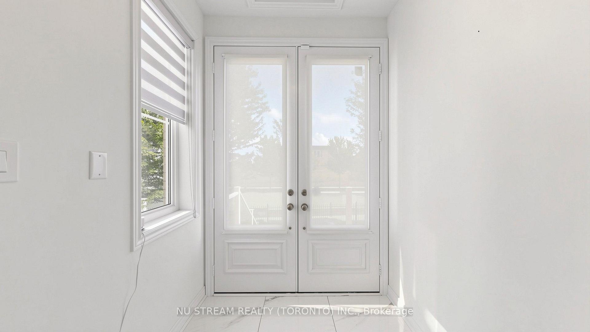 Photo 4 of Unit 15, 19 Maytime Way, Markham, Cathedraltown — HOMEH