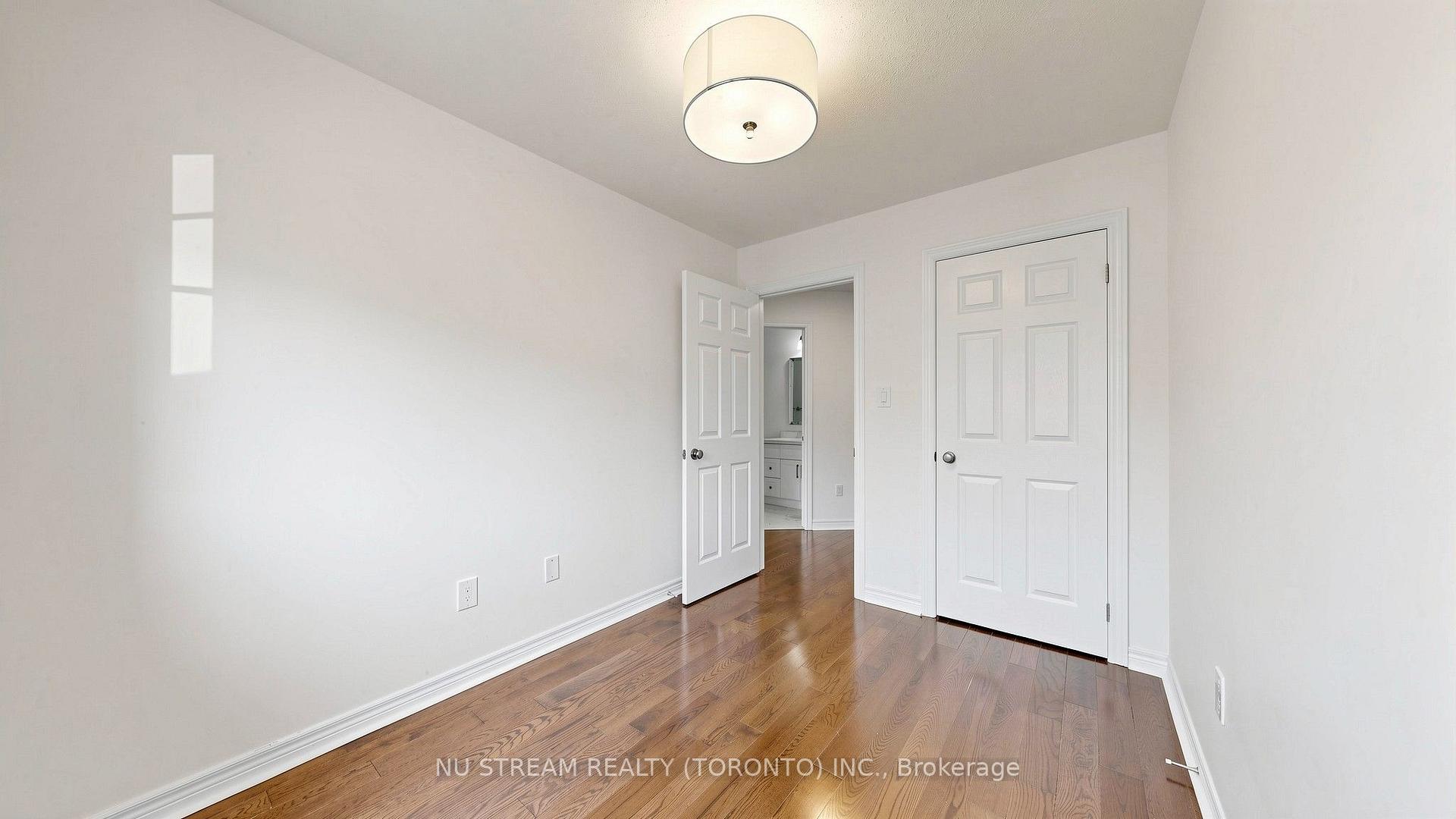 Photo 23 of Unit 15, 19 Maytime Way, Markham, Cathedraltown — HOMEH