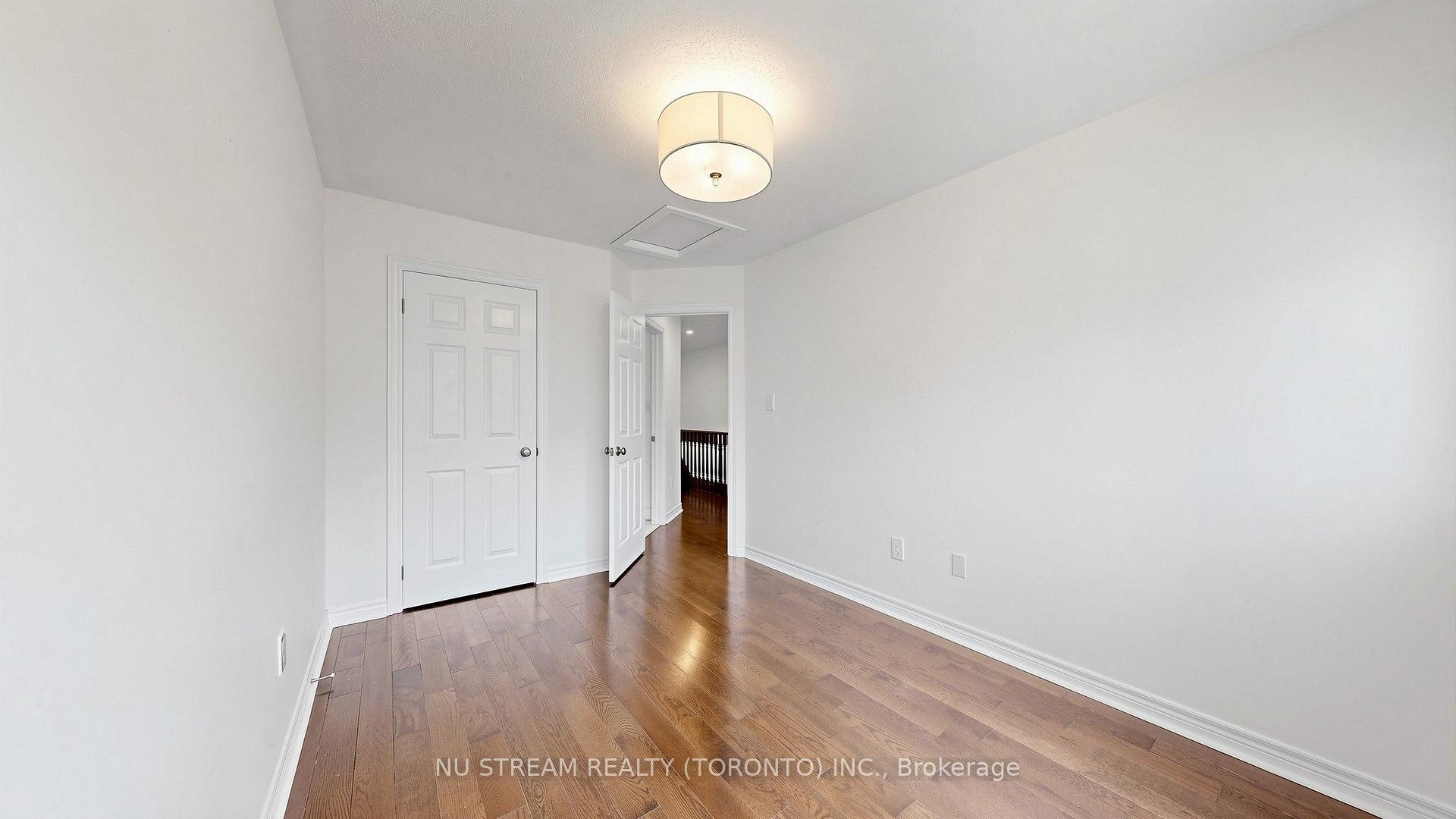 Photo 25 of Unit 15, 19 Maytime Way, Markham, Cathedraltown — HOMEH