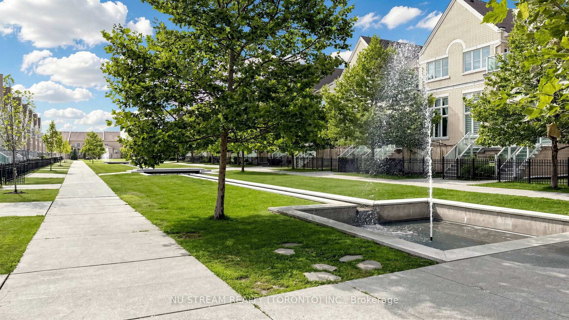 Photo 39 of Unit 15, 19 Maytime Way, Markham, Cathedraltown — HOMEH