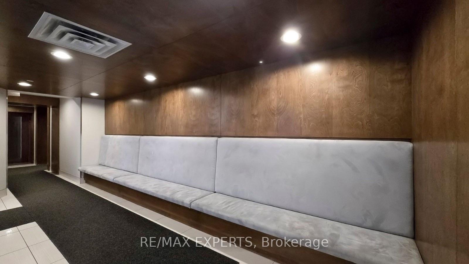 Photo 7 of Unit 615, 2212 Lakeshore Boulevard W, Etobicoke, Mimico — HOMEH