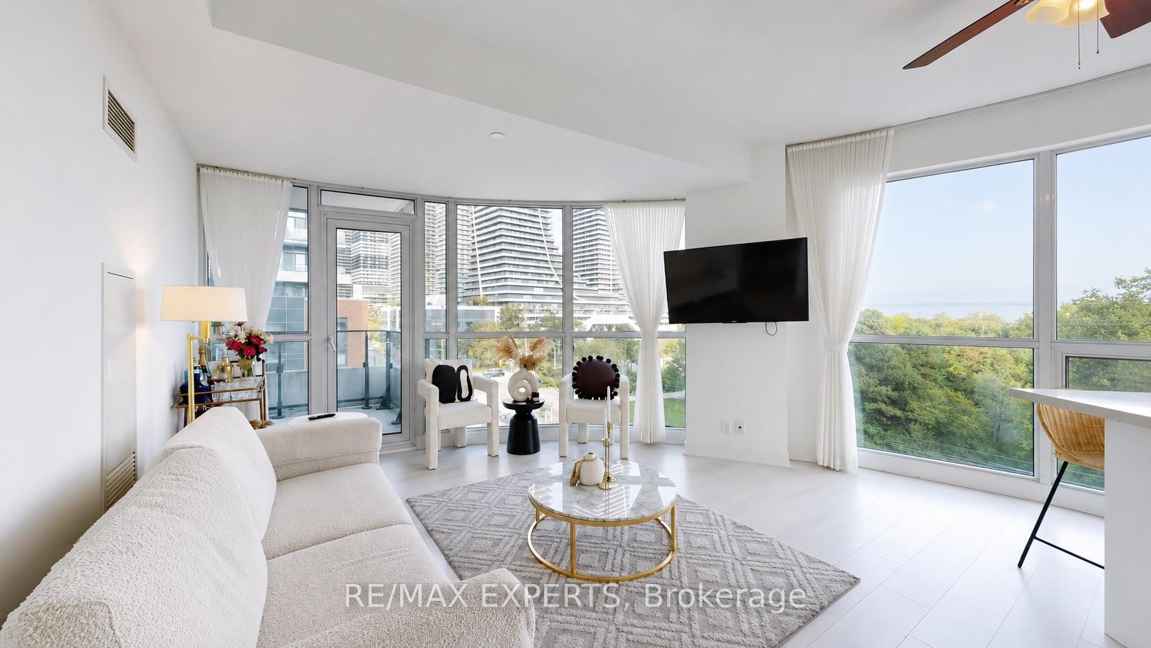Photo 11 of Unit 615, 2212 Lakeshore Boulevard W, Etobicoke, Mimico — HOMEH