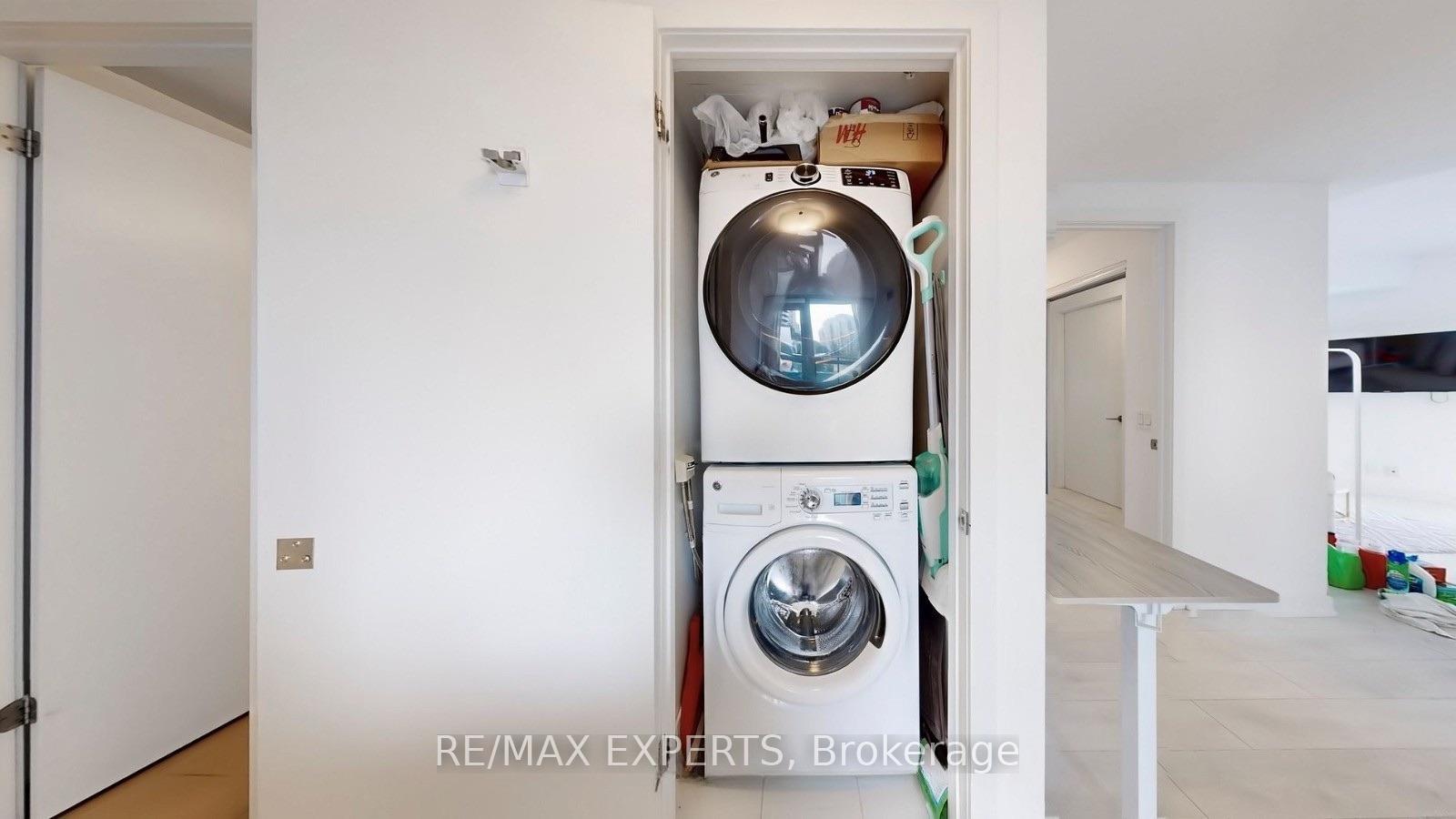 Photo 17 of Unit 615, 2212 Lakeshore Boulevard W, Etobicoke, Mimico — HOMEH