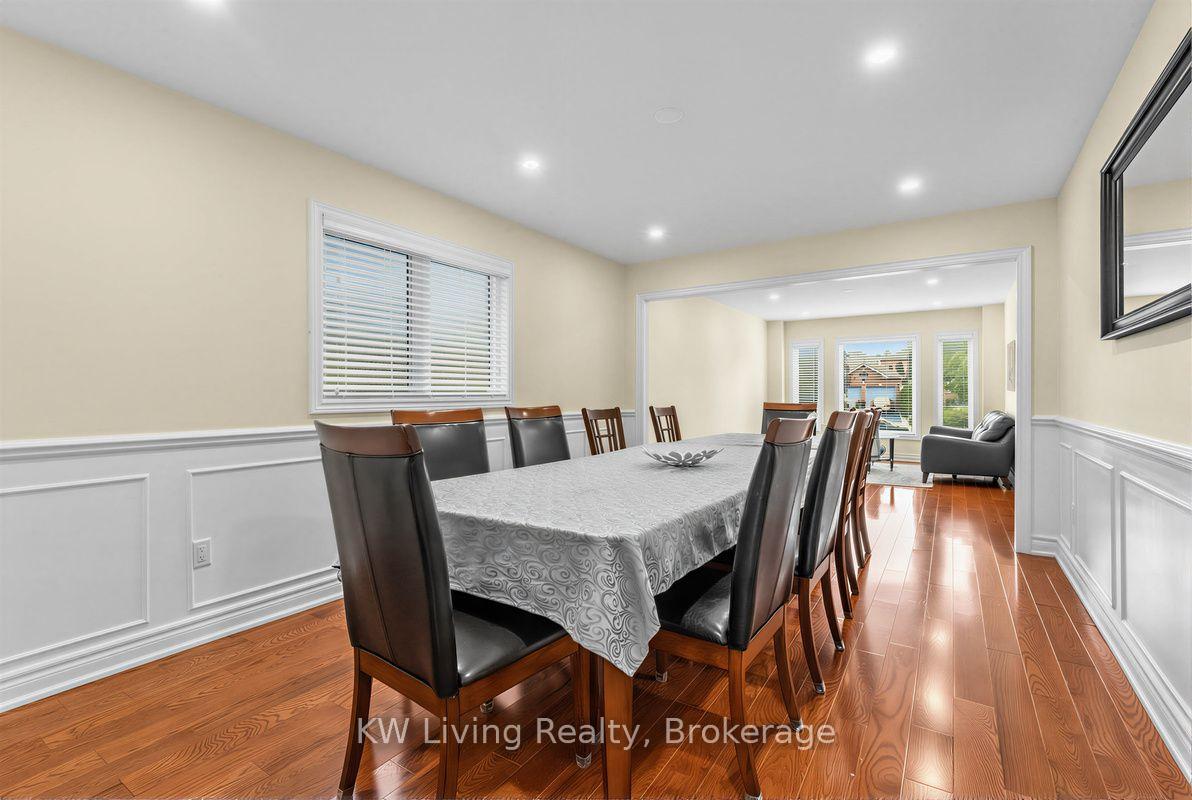 Photo 8 of 7570 Kipling Avenue, Vaughan, West Woodbridge — HOMEH