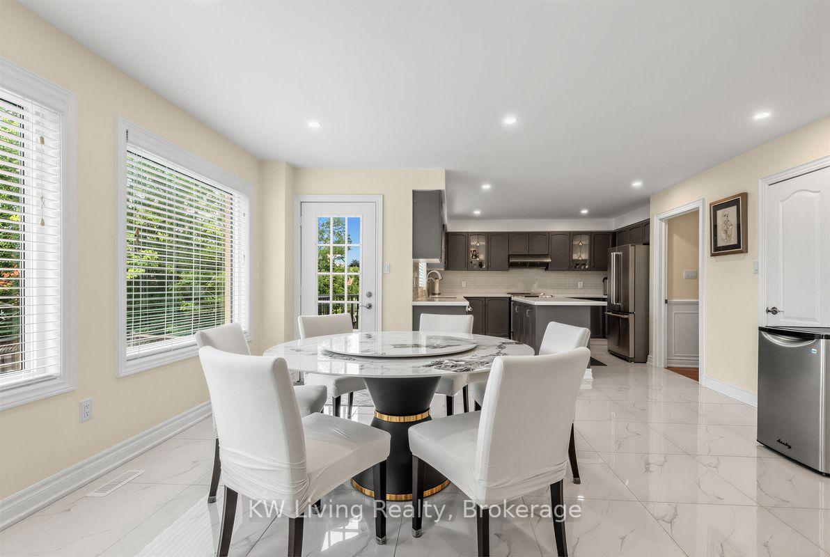 Photo 14 of 7570 Kipling Avenue, Vaughan, West Woodbridge — HOMEH