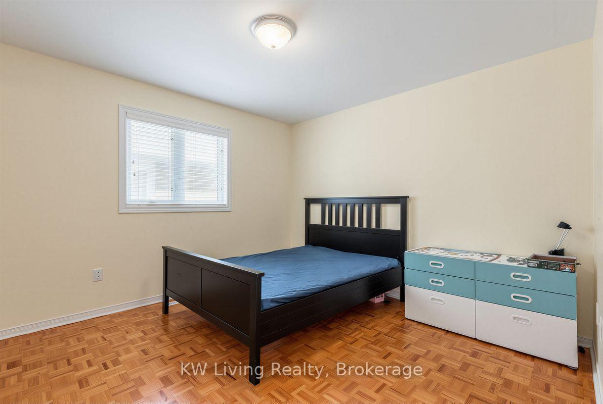 Photo 23 of 7570 Kipling Avenue, Vaughan, West Woodbridge — HOMEH