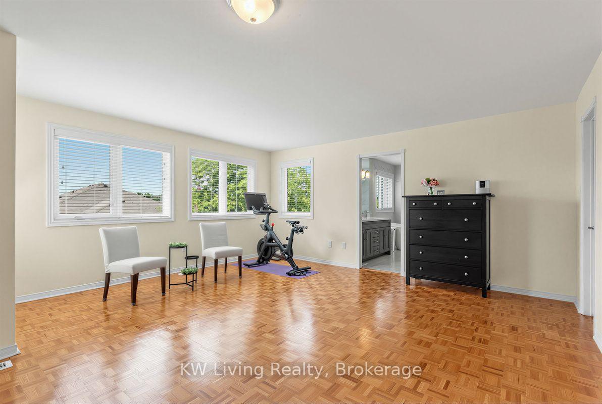 Photo 31 of 7570 Kipling Avenue, Vaughan, West Woodbridge — HOMEH
