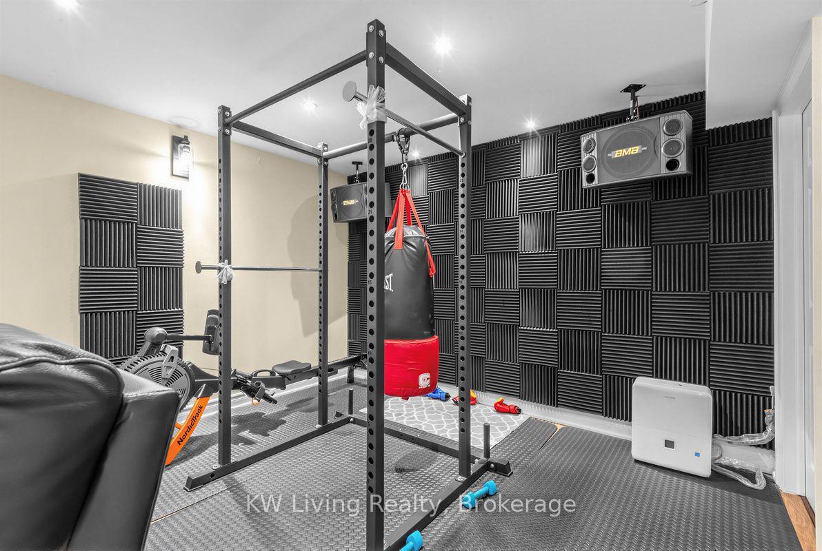 Photo 37 of 7570 Kipling Avenue, Vaughan, West Woodbridge — HOMEH
