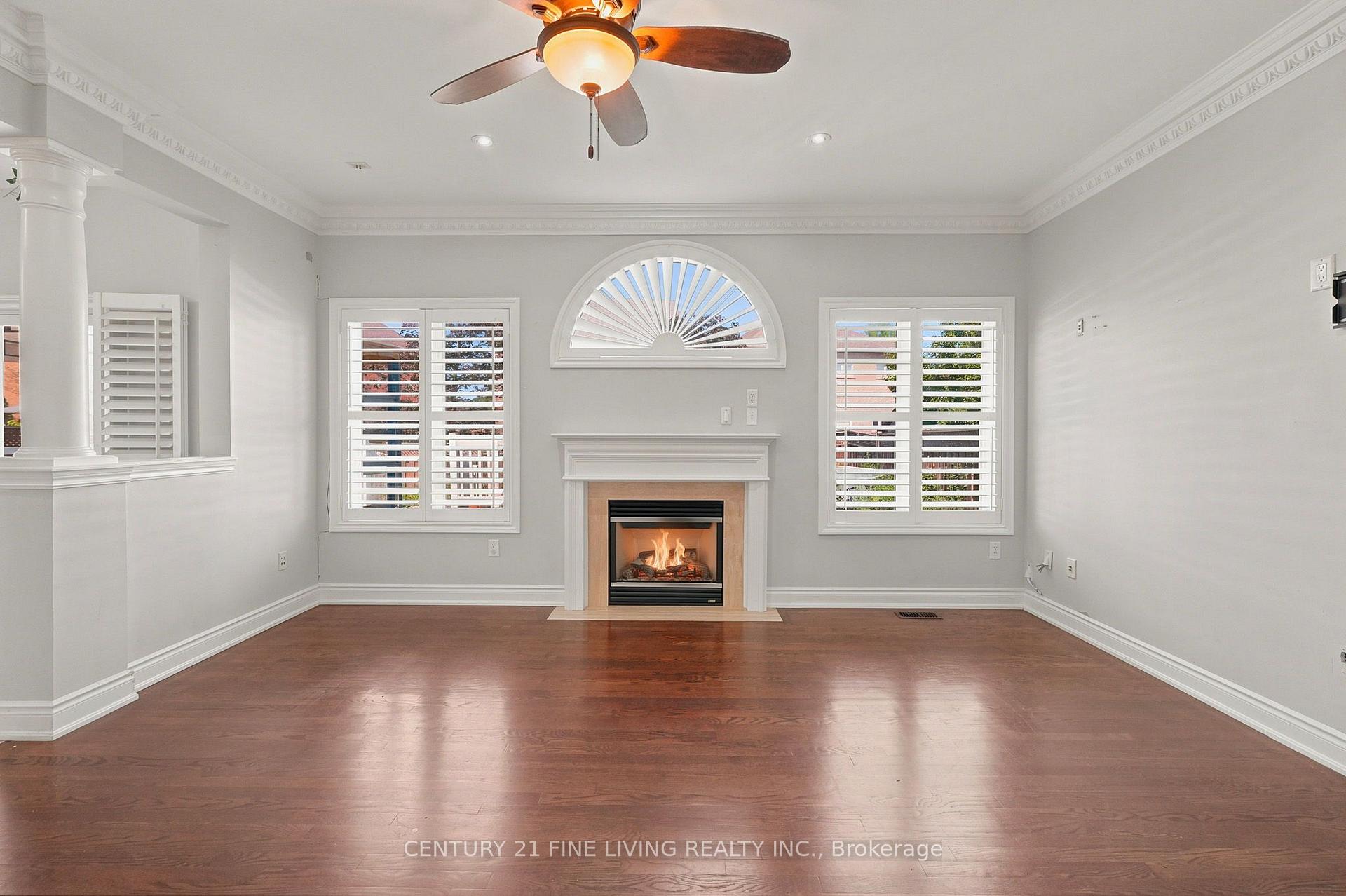 Photo 10 of 38 Eiffel Boulevard, Brampton, Vales of Castlemore — HOMEH