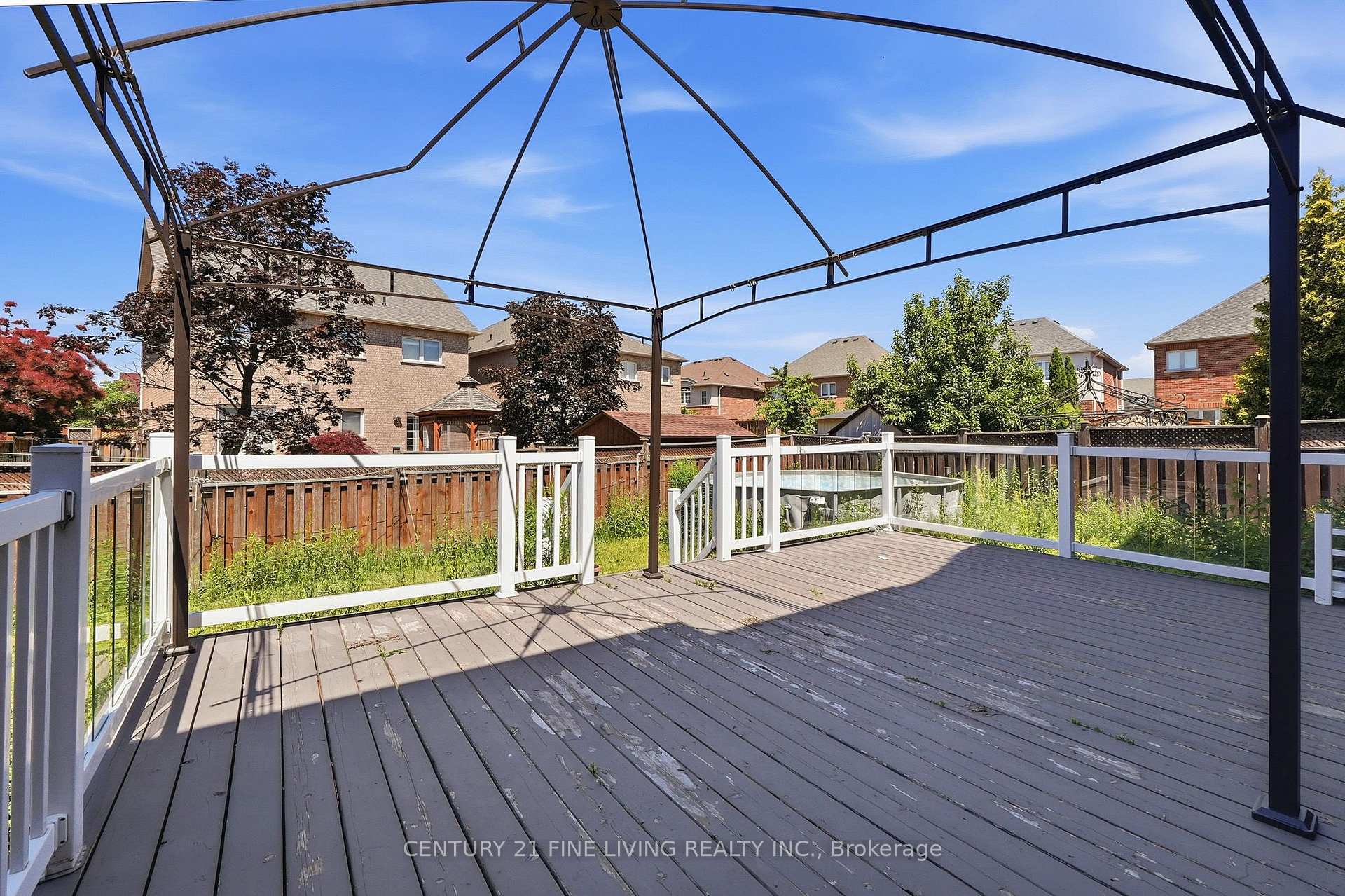 Photo 35 of 38 Eiffel Boulevard, Brampton, Vales of Castlemore — HOMEH