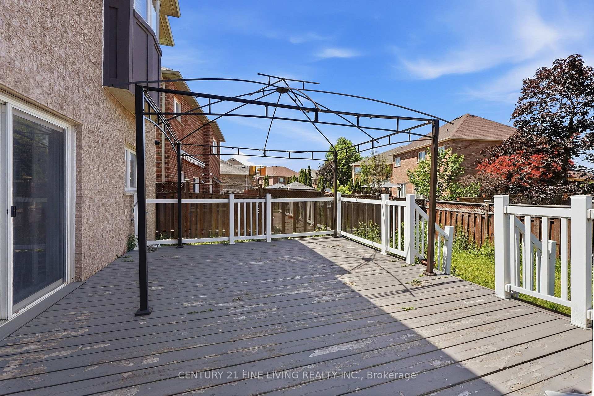 Photo 36 of 38 Eiffel Boulevard, Brampton, Vales of Castlemore — HOMEH