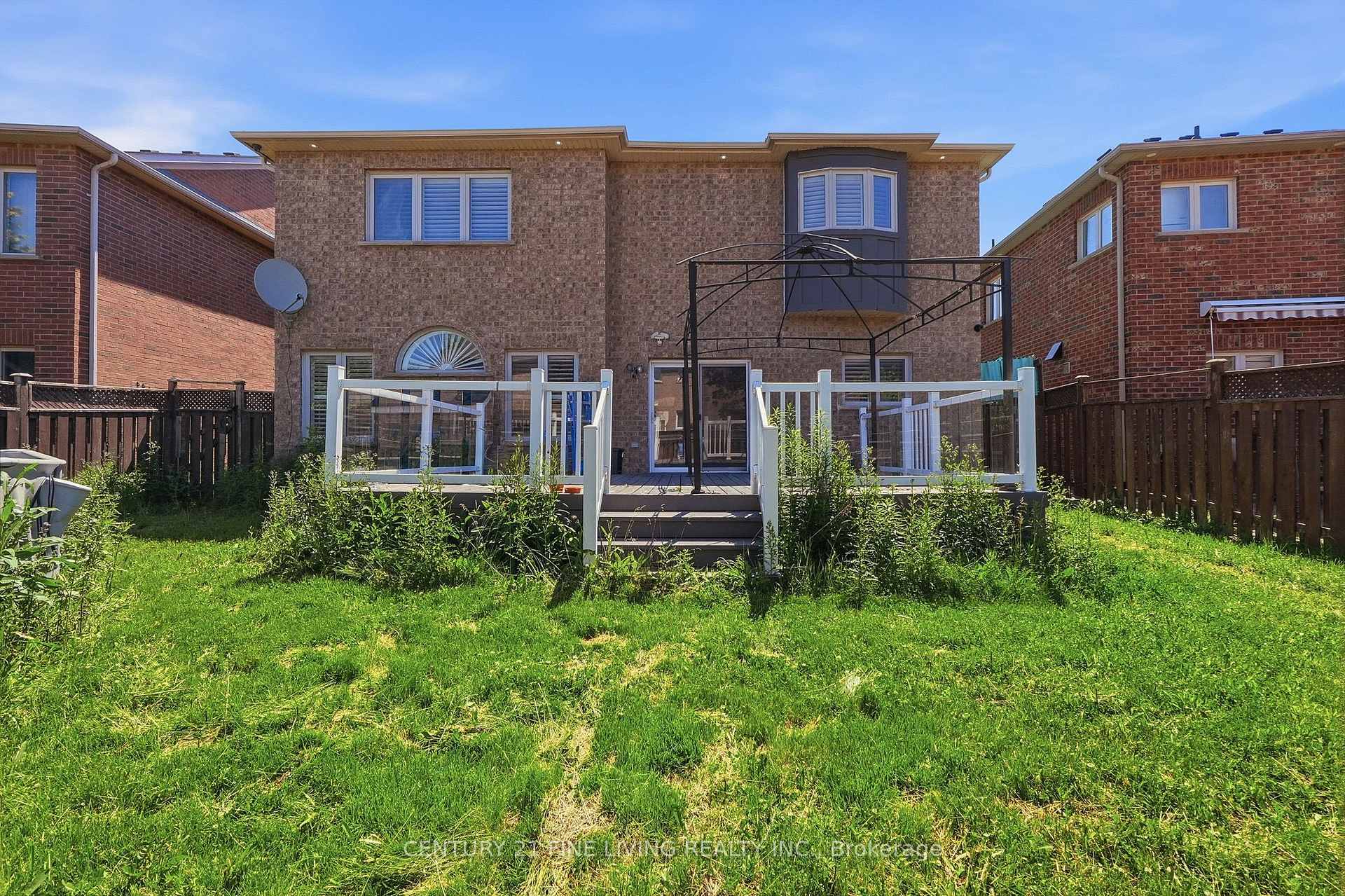 Photo 37 of 38 Eiffel Boulevard, Brampton, Vales of Castlemore — HOMEH