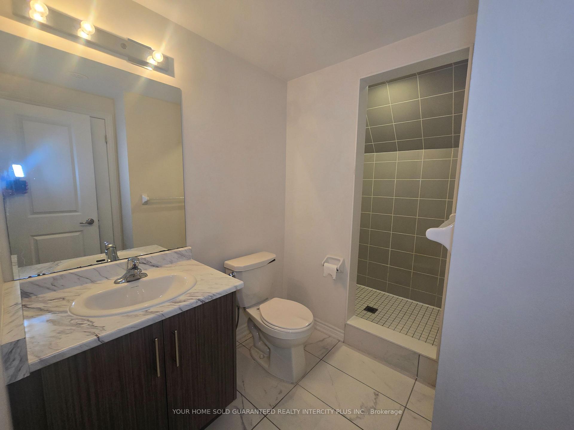 Photo 10 of Unit 702, 60 Halliford Place, Brampton, Bram East — HOMEH