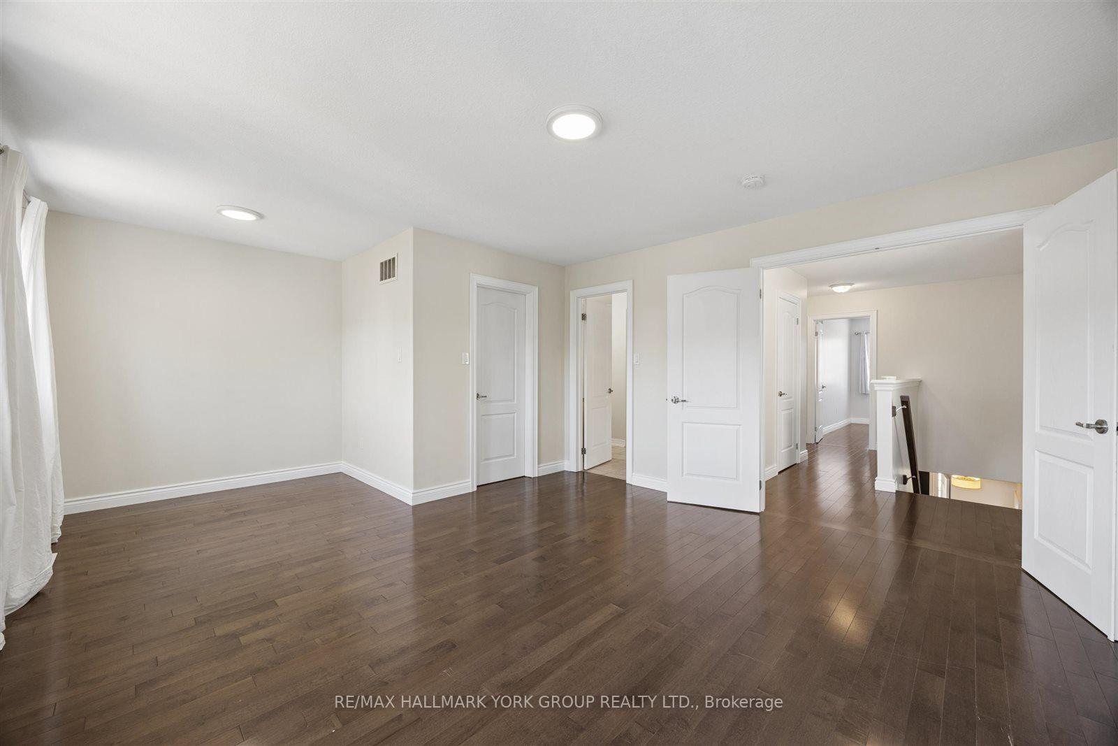 Photo 20 of 132 Banting Crescent, Essa, Angus — HOMEH