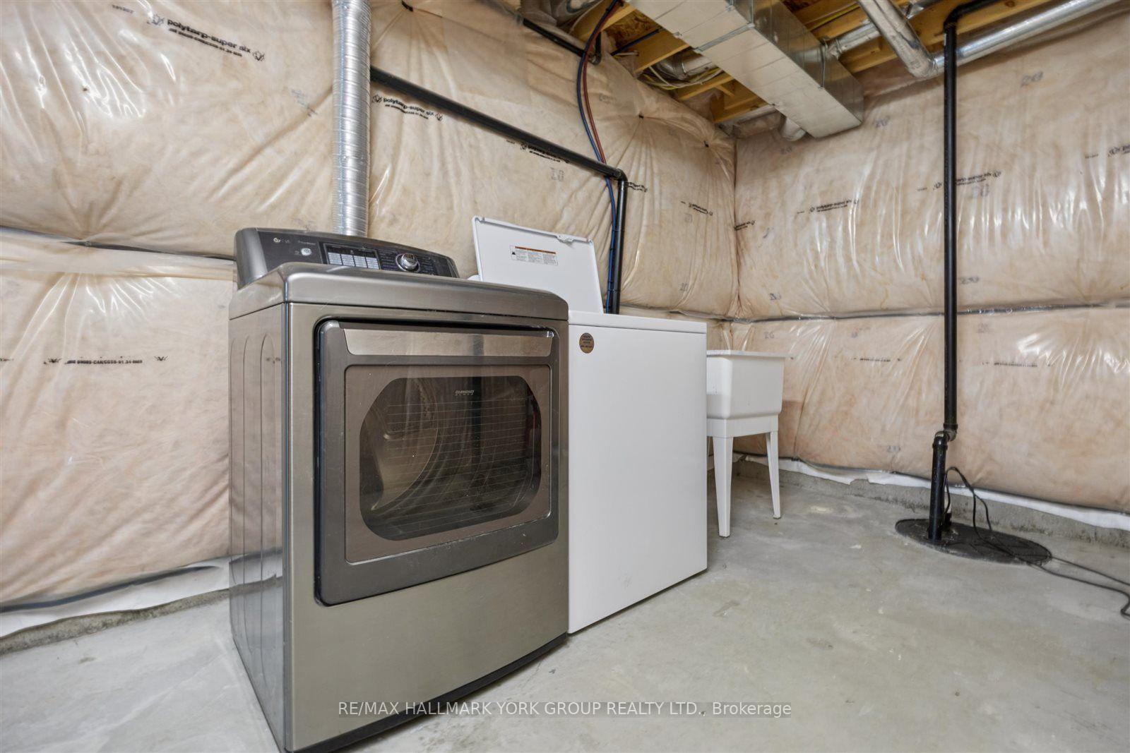 Photo 29 of 132 Banting Crescent, Essa, Angus — HOMEH