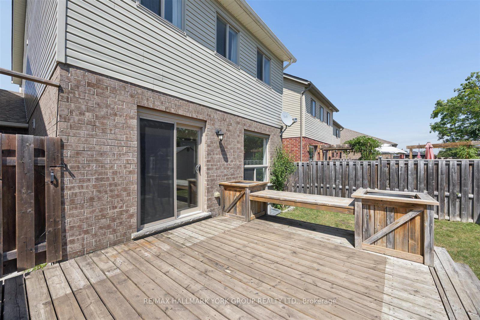Photo 30 of 132 Banting Crescent, Essa, Angus — HOMEH