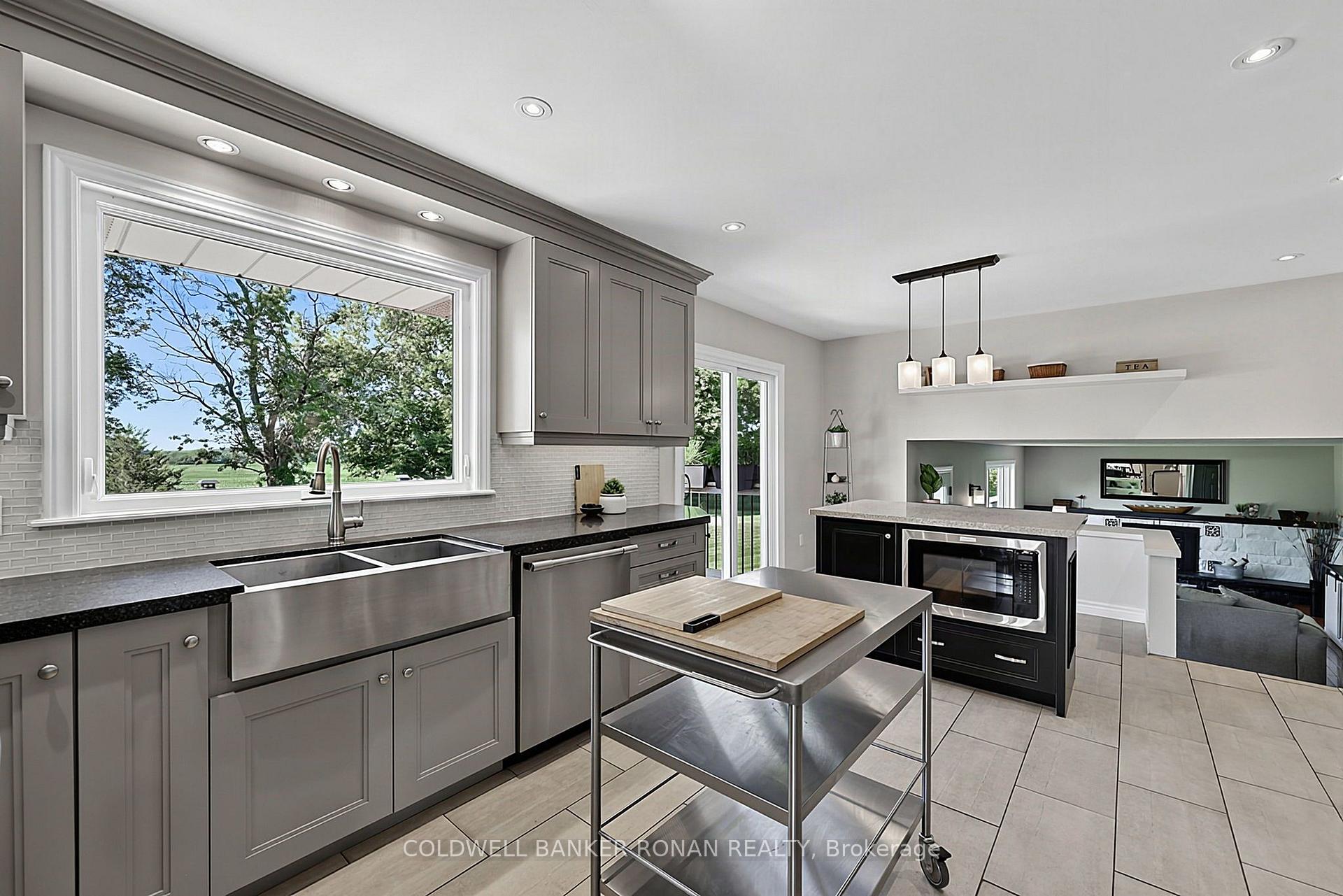 Photo 9 of 7200 5th Line, New Tecumseth, Rural New Tecumseth — HOMEH