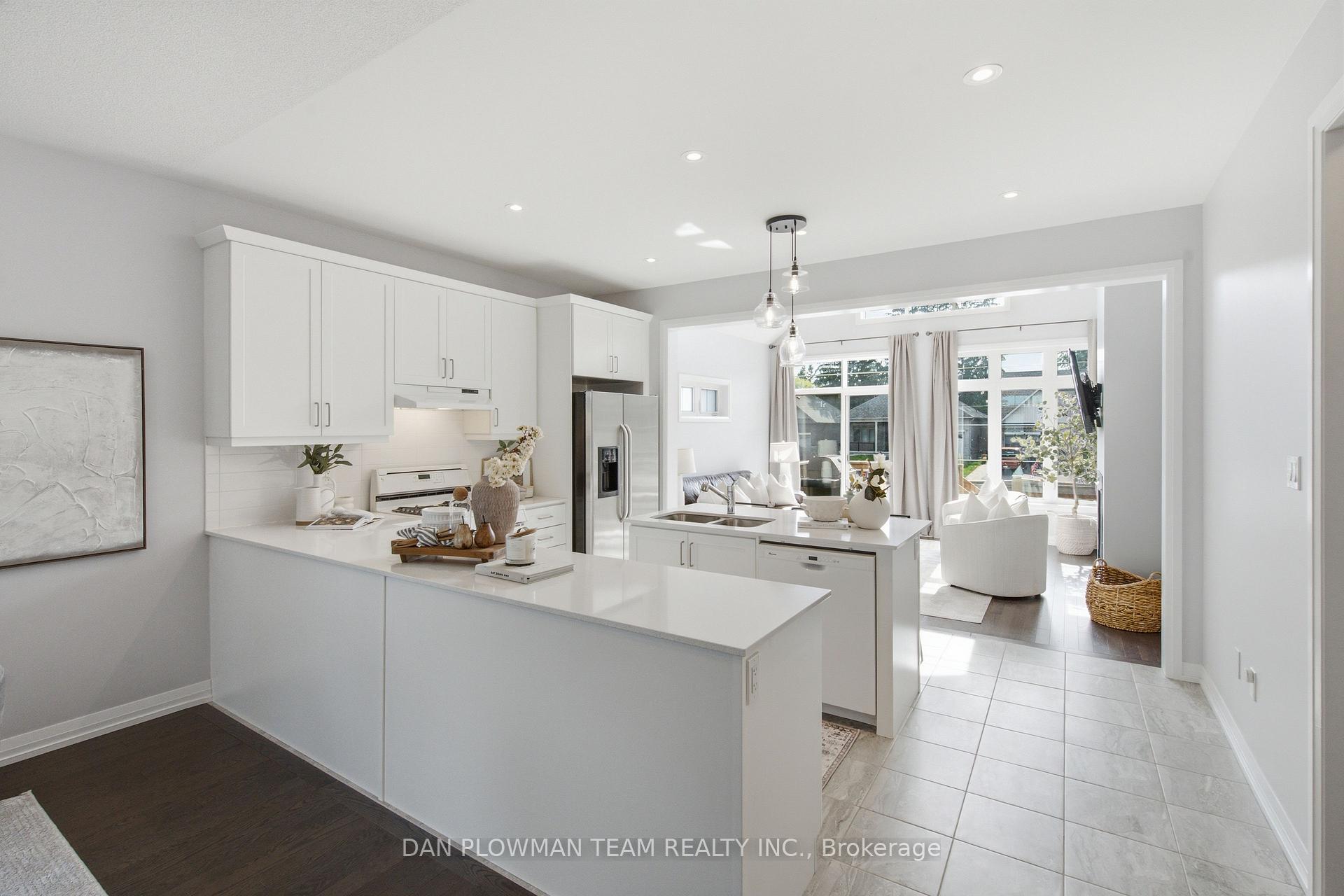 Photo 8 of 2 Holtby Court, Scugog, Port Perry — HOMEH