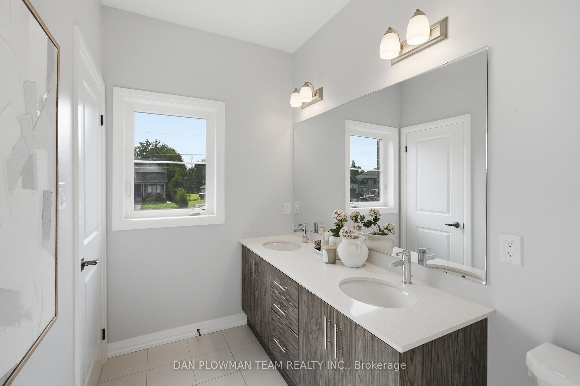 Photo 17 of 2 Holtby Court, Scugog, Port Perry — HOMEH