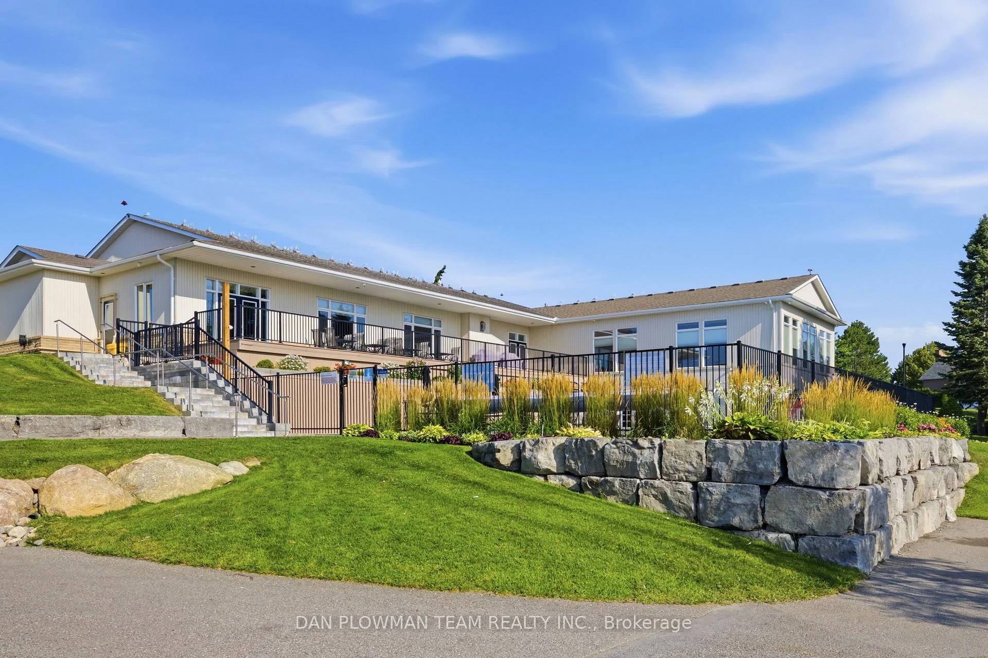 Photo 37 of 2 Holtby Court, Scugog, Port Perry — HOMEH