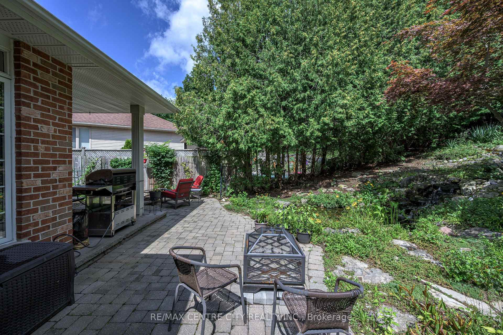 Photo 38 of 176 Optimist Park Drive, London, South K — HOMEH