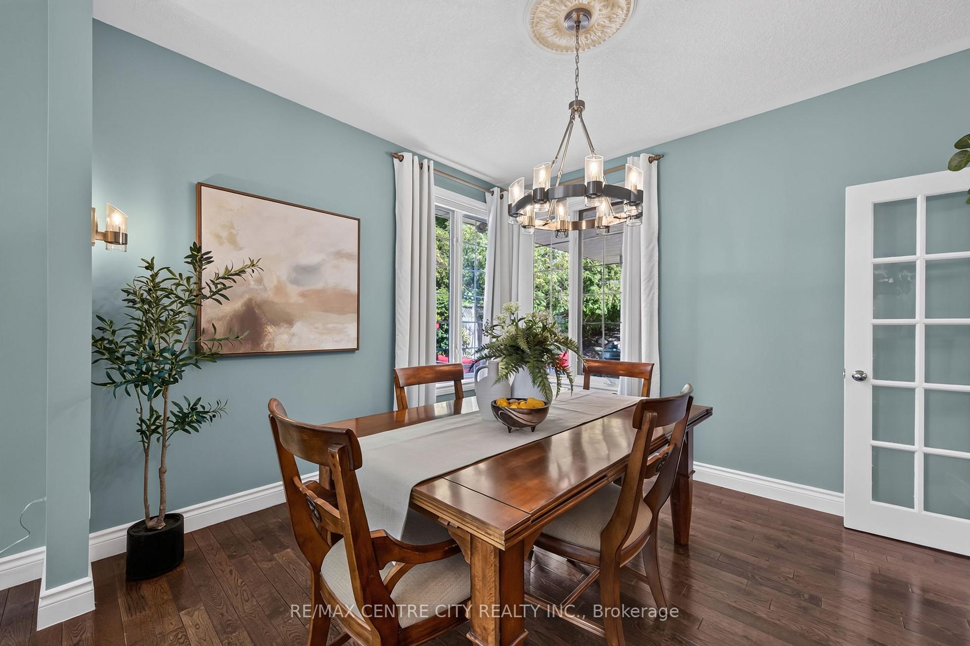 Photo 11 of 176 Optimist Park Drive, London, South K — HOMEH