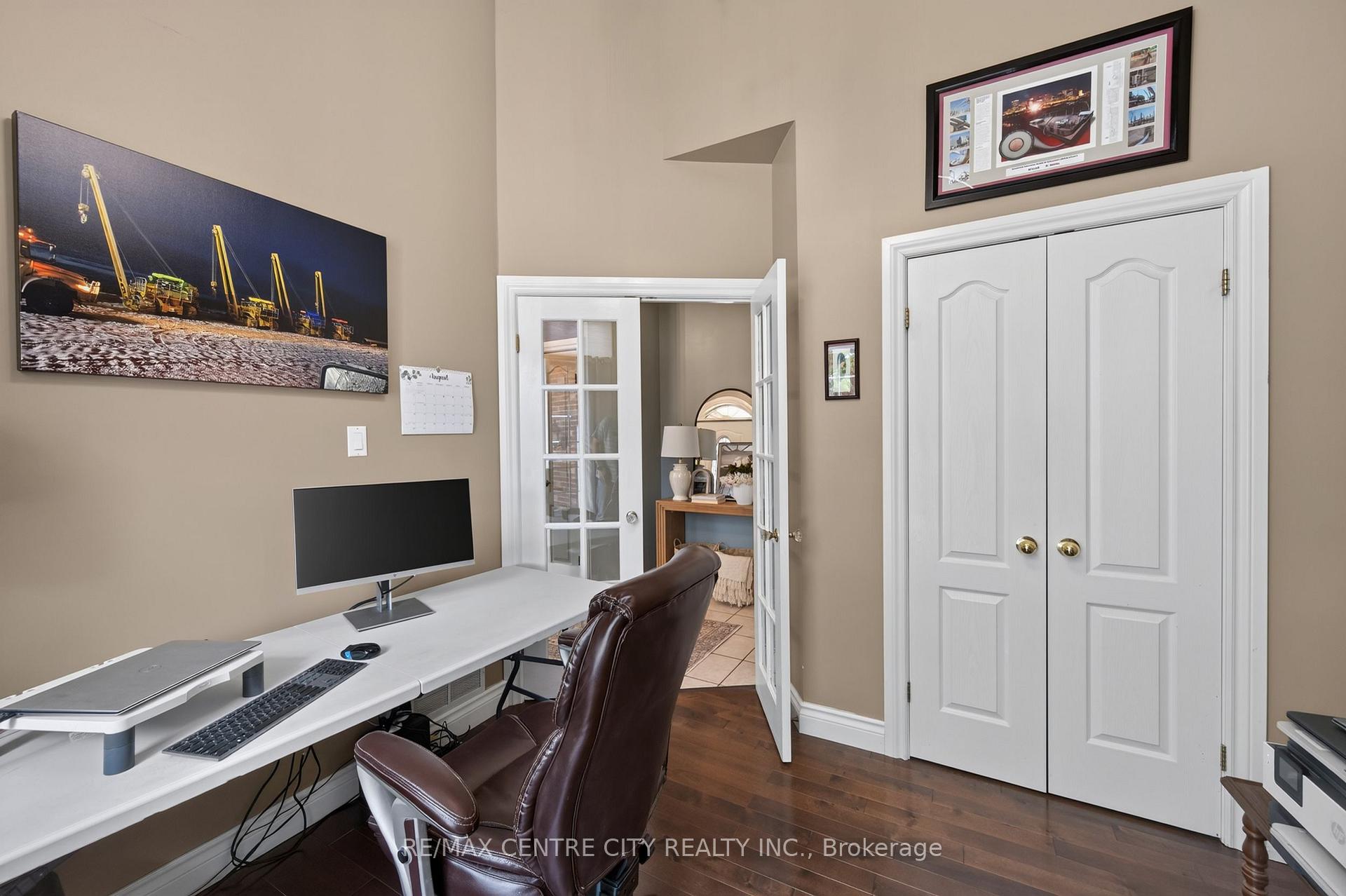 Photo 13 of 176 Optimist Park Drive, London, South K — HOMEH