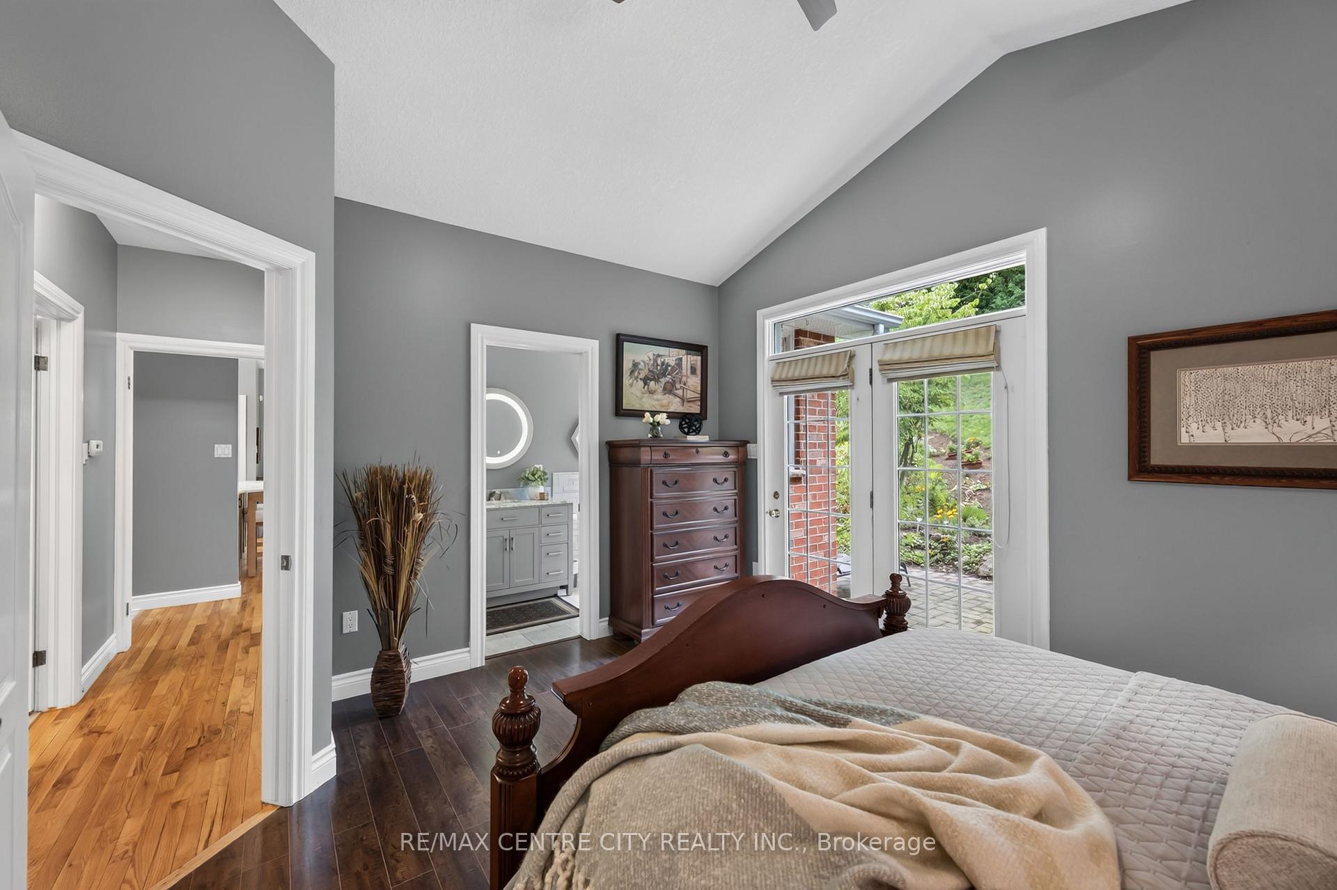 Photo 23 of 176 Optimist Park Drive, London, South K — HOMEH