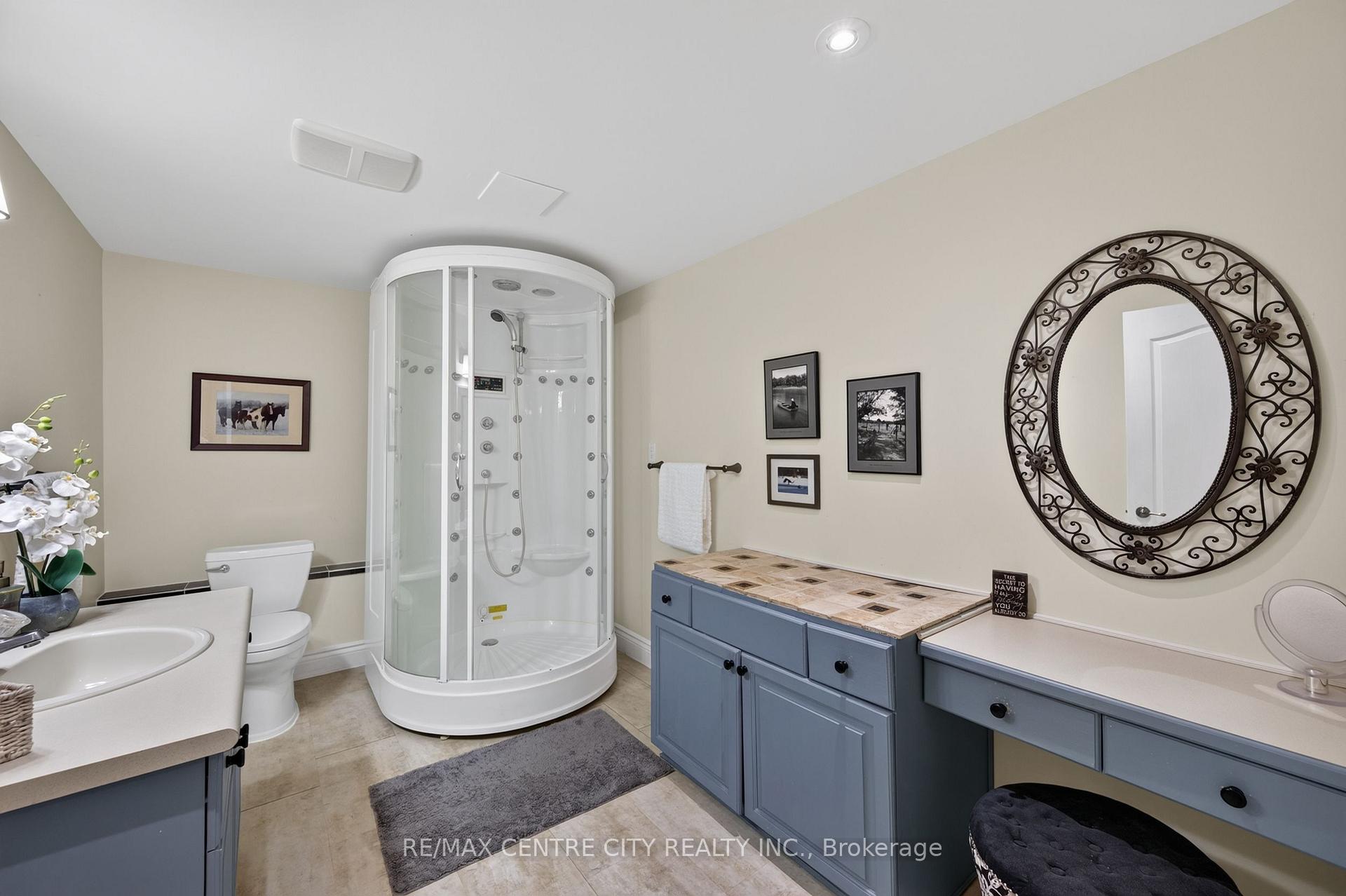 Photo 30 of 176 Optimist Park Drive, London, South K — HOMEH