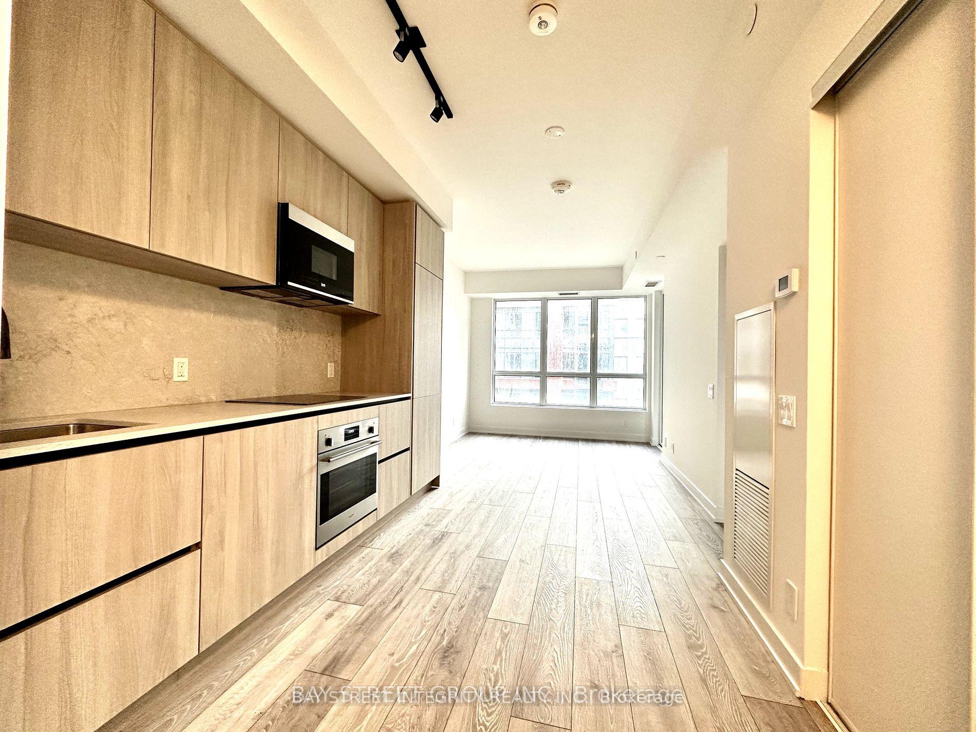 Photo 2 of Unit 616, 108 Peter Street, Toronto, Waterfront Communities — HOMEH