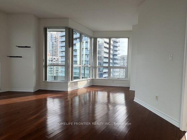Photo 3 of Unit 1105, 18 Holmes Avenue, North York, Willowdale East — HOMEH