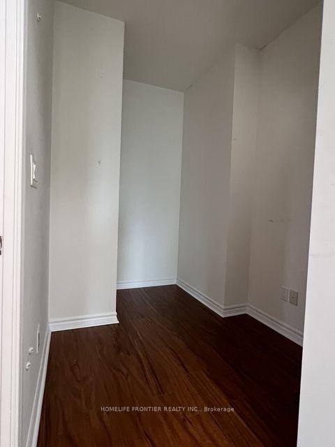 Photo 12 of Unit 1105, 18 Holmes Avenue, North York, Willowdale East — HOMEH