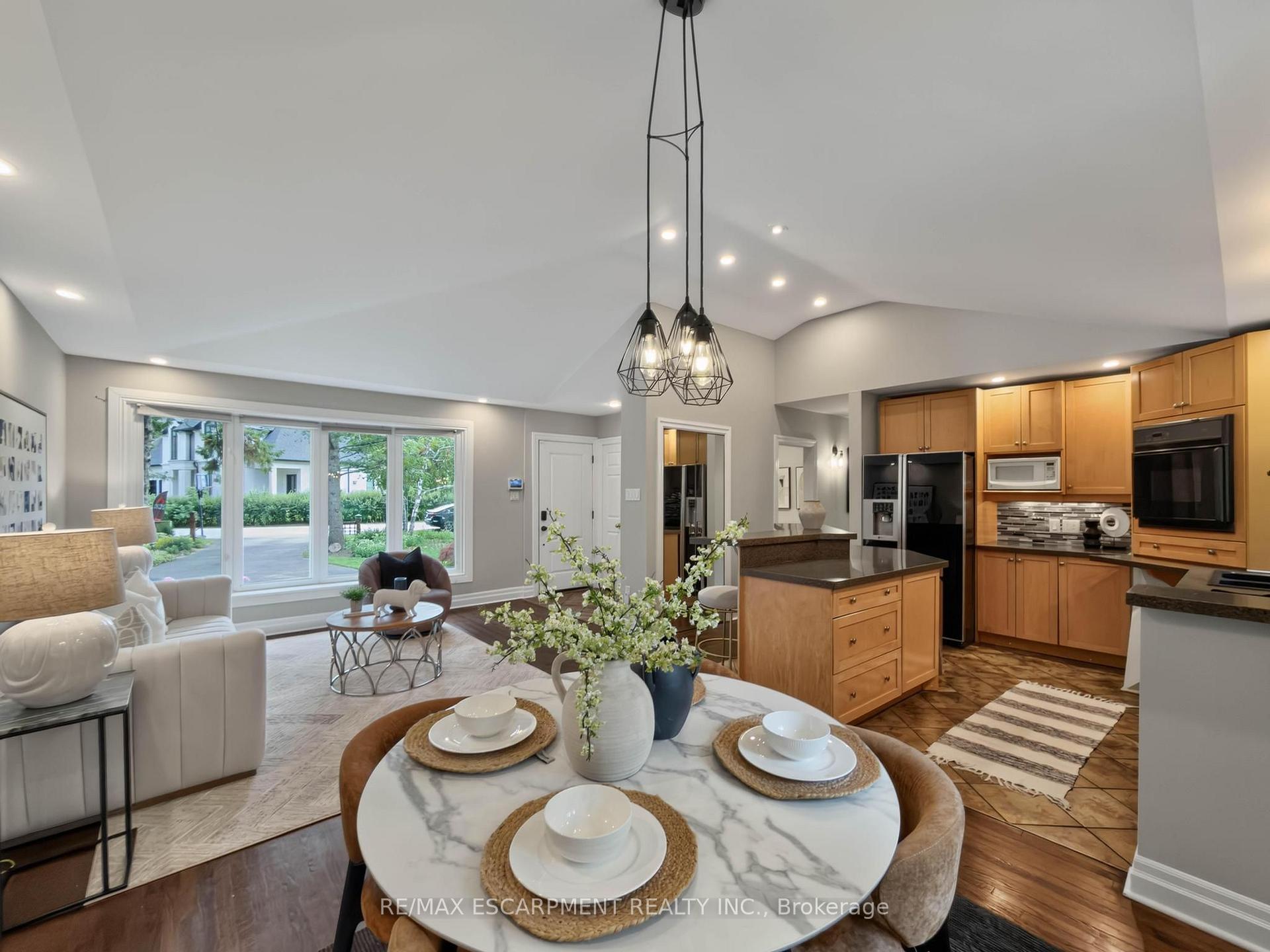 Photo 22 of 1239 Baldwin Drive, Oakville, Morrison — HOMEH