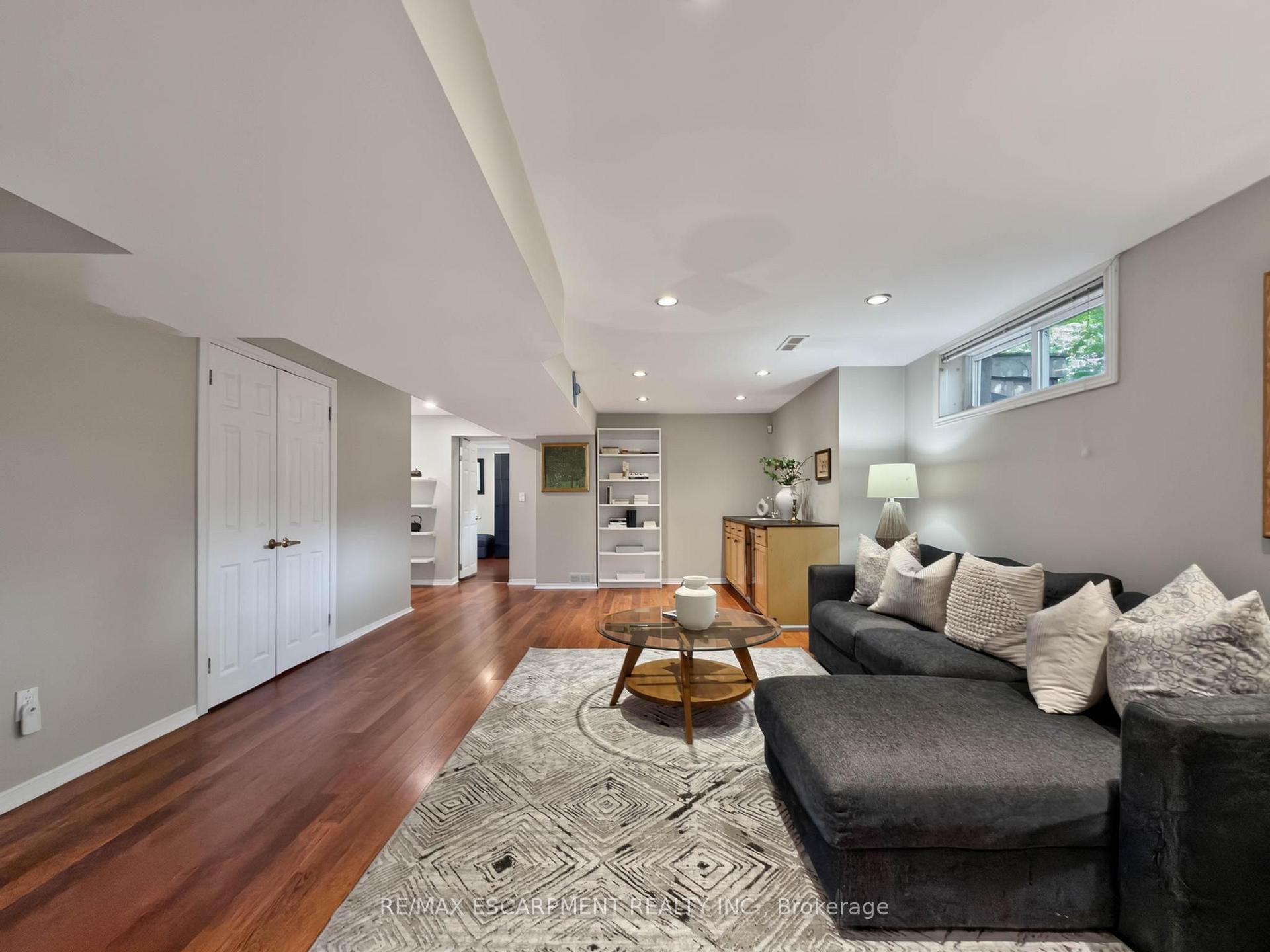 Photo 48 of 1239 Baldwin Drive, Oakville, Morrison — HOMEH