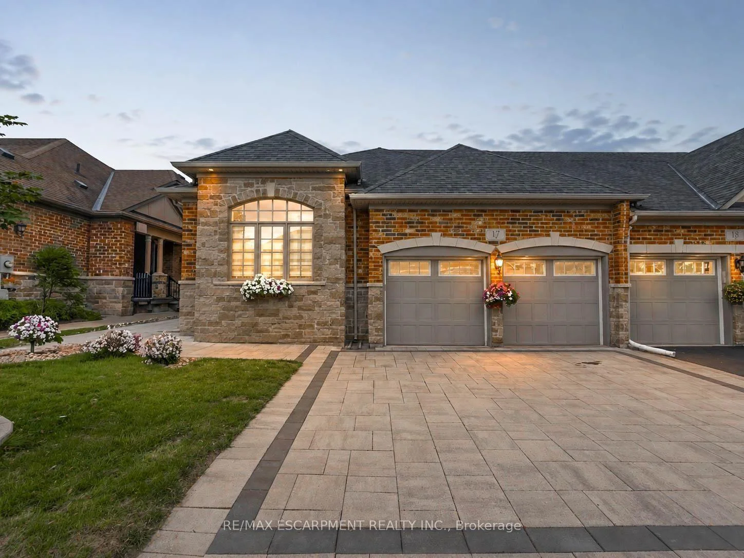 Photo 4 of 1239 Baldwin Drive, Oakville, Morrison — HOMEH